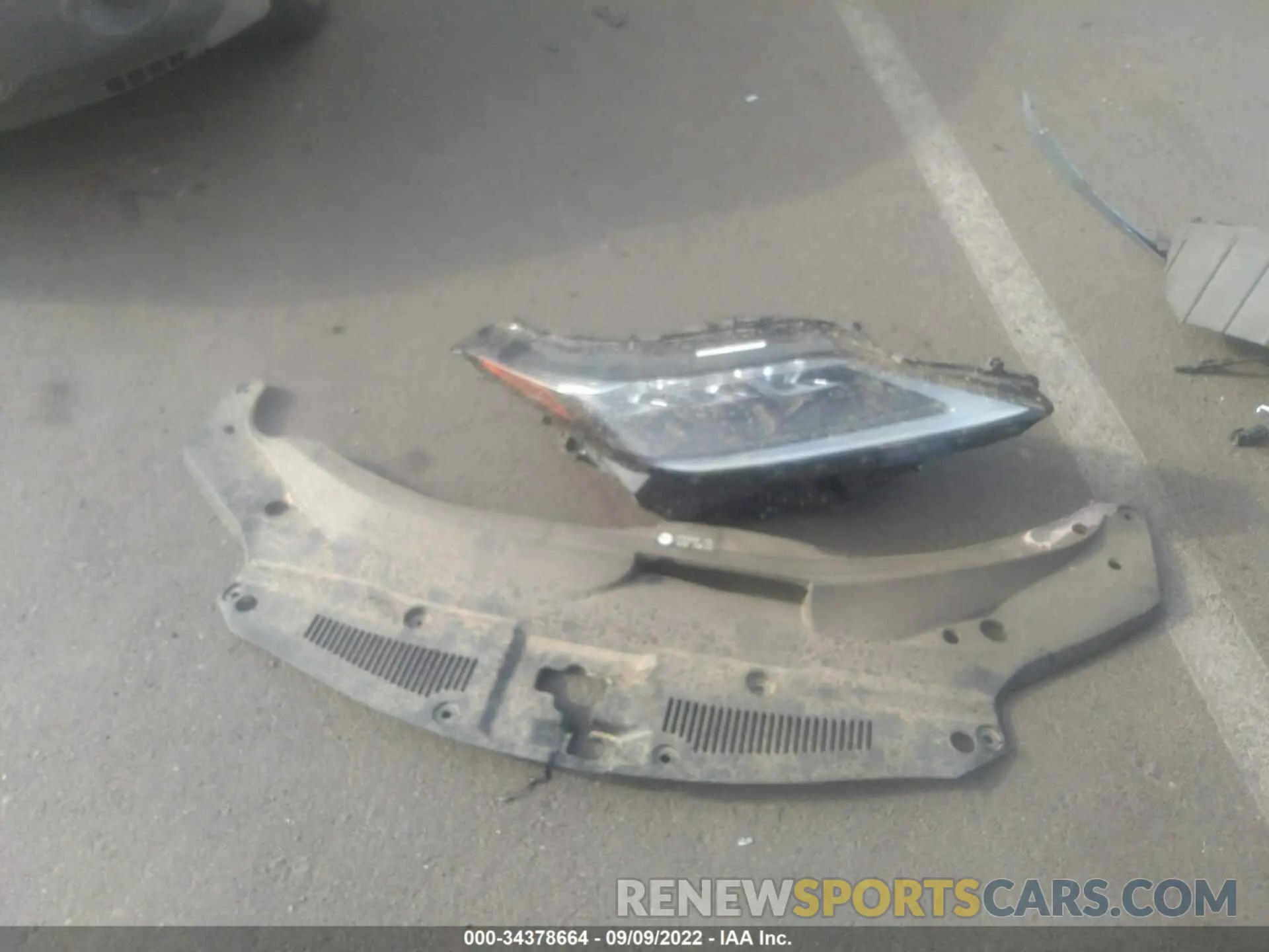 12 Photograph of a damaged car JTJJGKFA2L2015522 LEXUS RX 2020