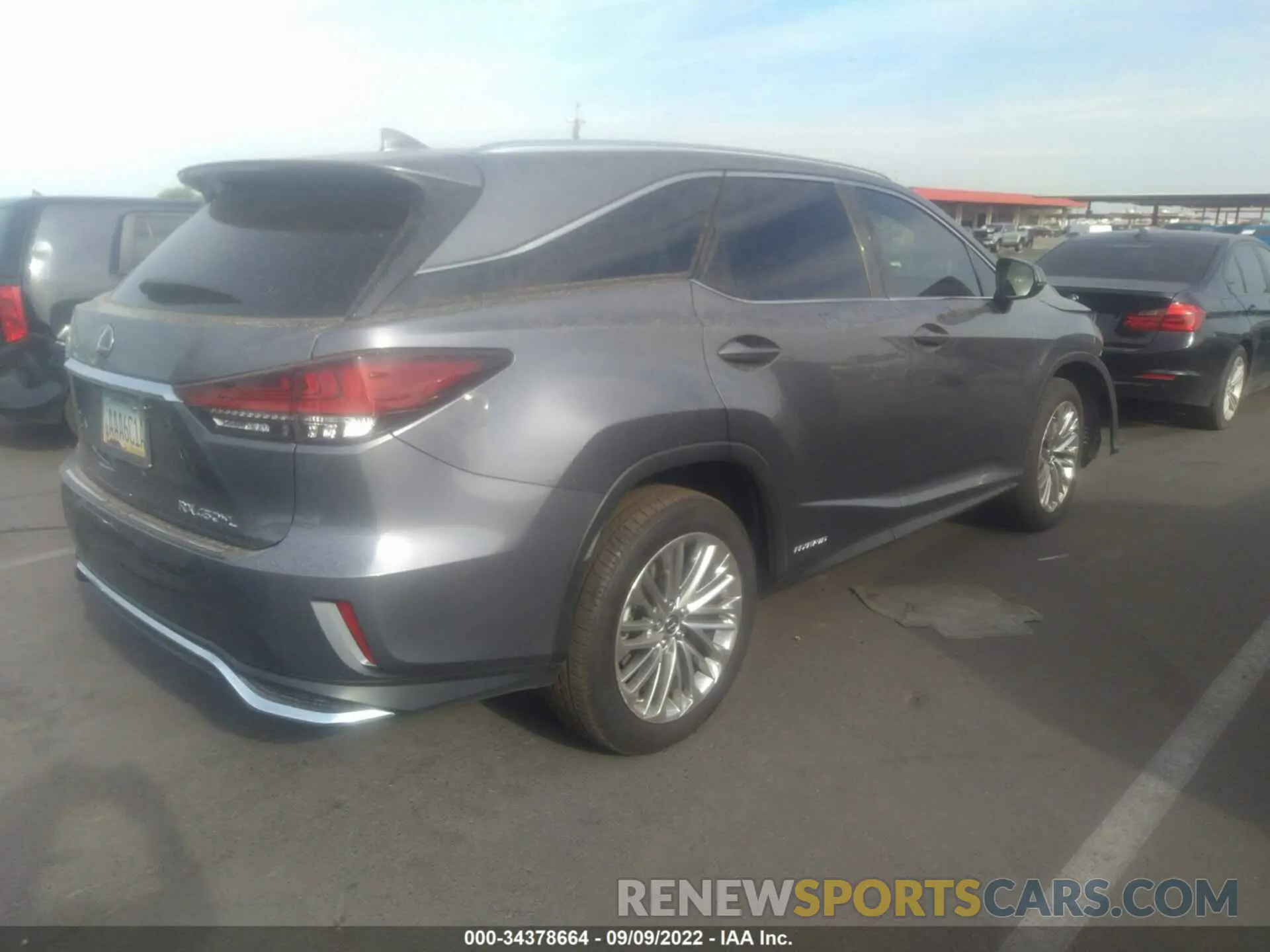 4 Photograph of a damaged car JTJJGKFA2L2015522 LEXUS RX 2020