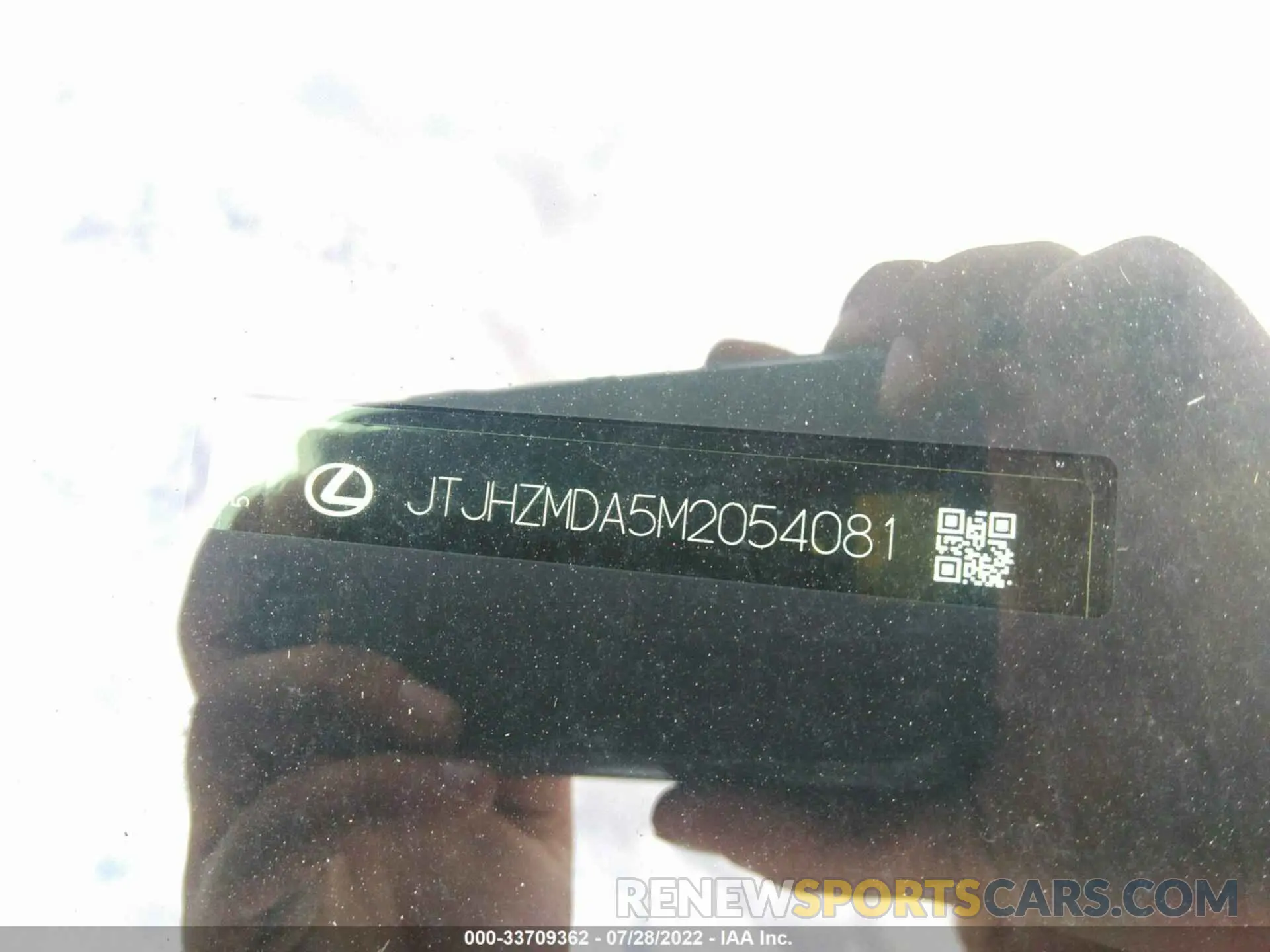 9 Photograph of a damaged car JTJHZMDA5M2054081 LEXUS RX 2021