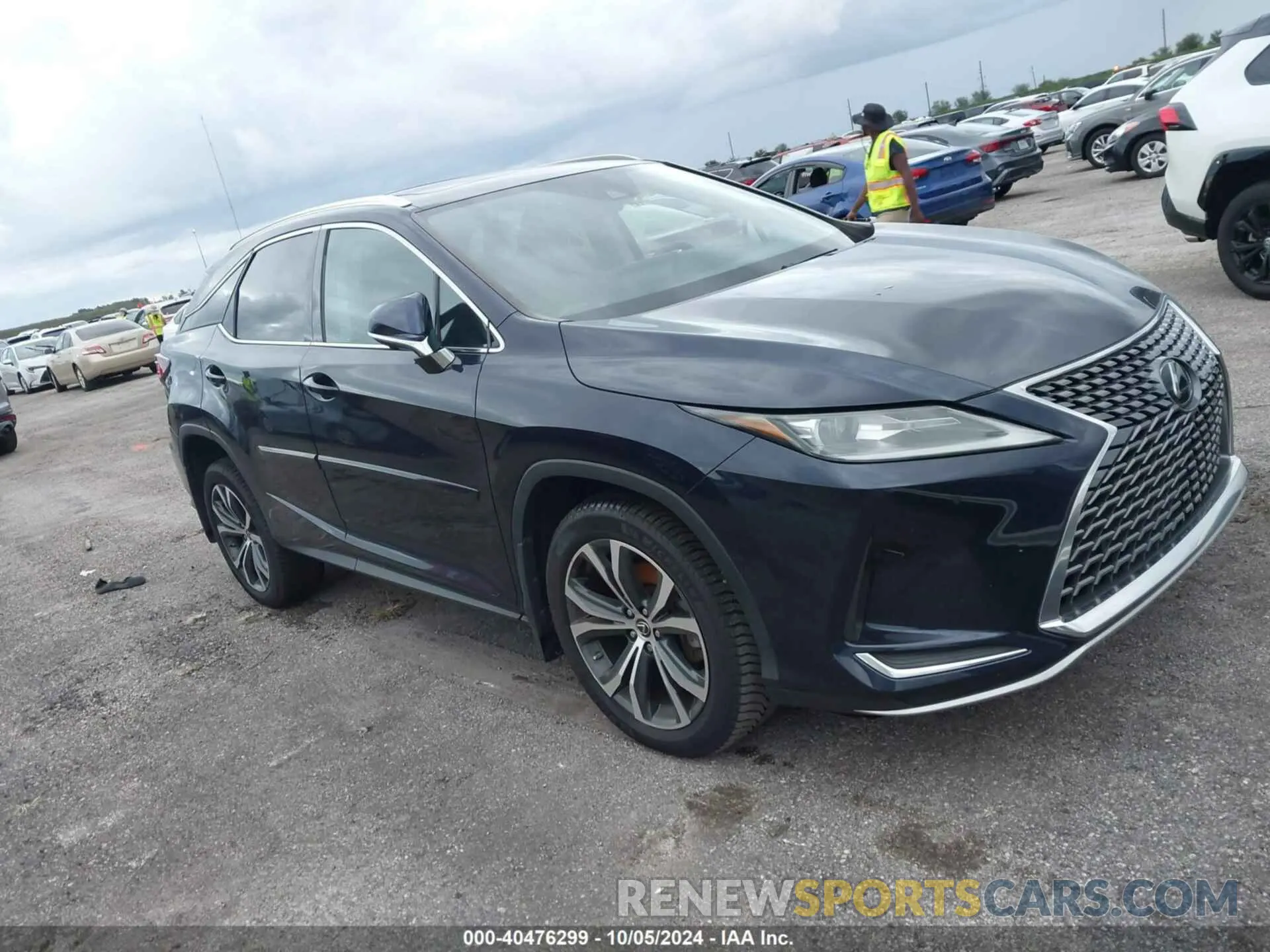 1 Фотография поврежденного автомобиля 2T2HZMDA7NC317785 LEXUS RX 2022