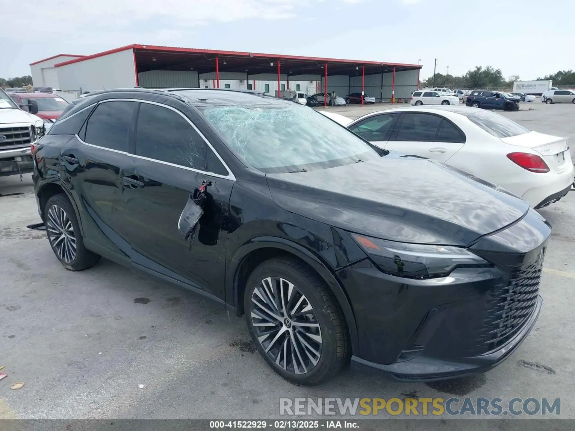 11 Фотография поврежденного автомобиля JTJCHMAA9P2009201 LEXUS RX 2023