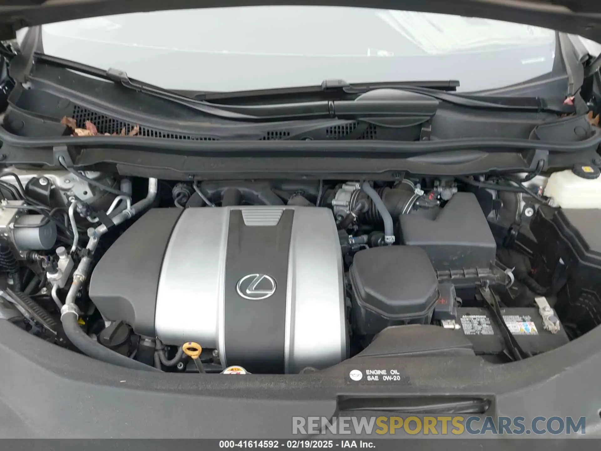 10 Фотография поврежденного автомобиля 2T2BZMCA0KC184967 LEXUS RX 350 2019
