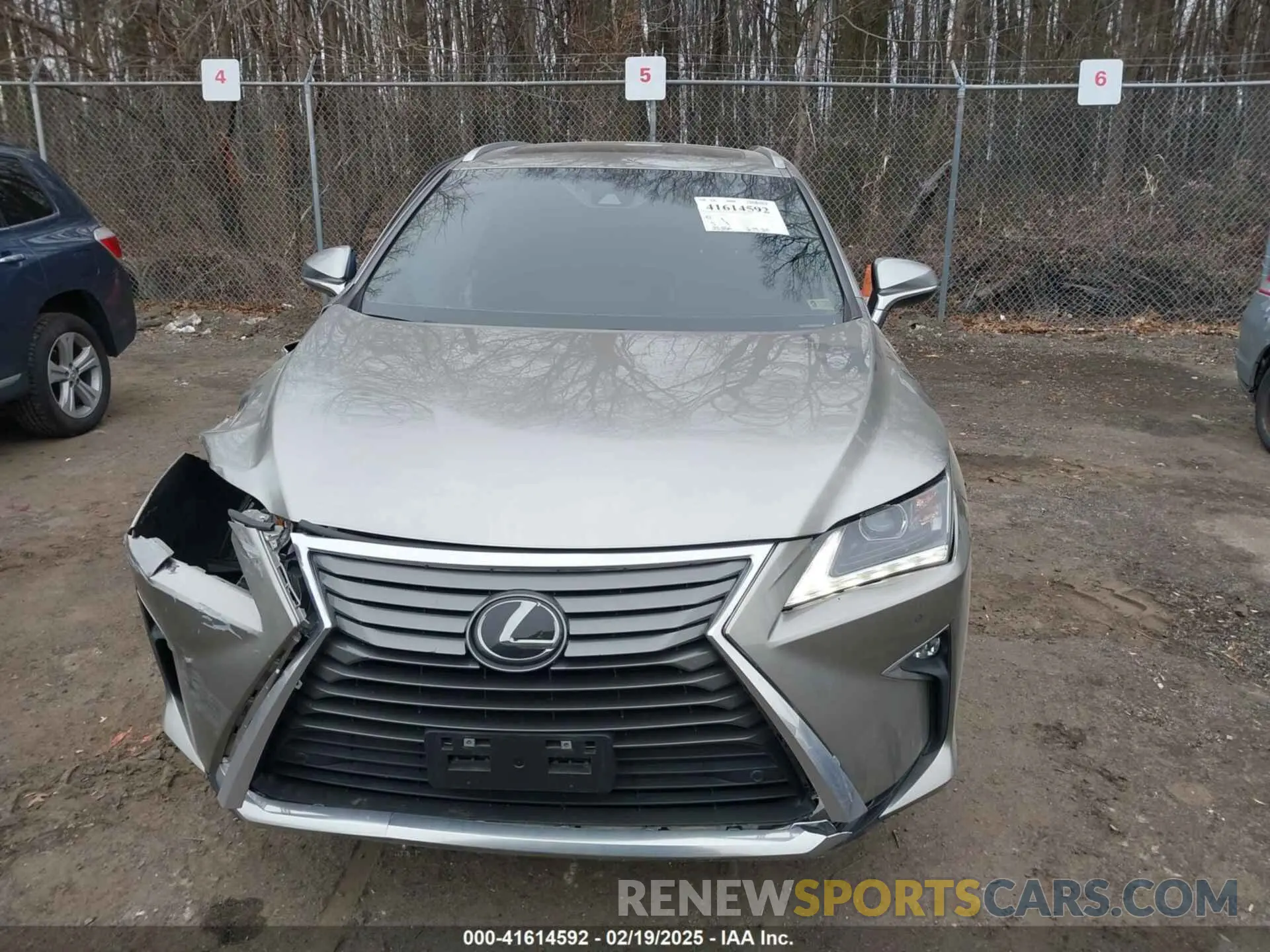 12 Фотография поврежденного автомобиля 2T2BZMCA0KC184967 LEXUS RX 350 2019