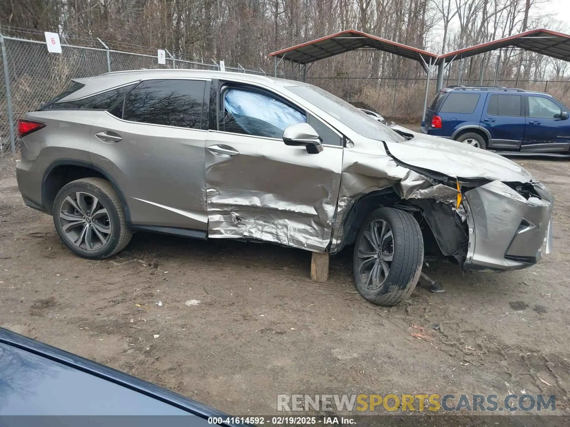 13 Фотография поврежденного автомобиля 2T2BZMCA0KC184967 LEXUS RX 350 2019