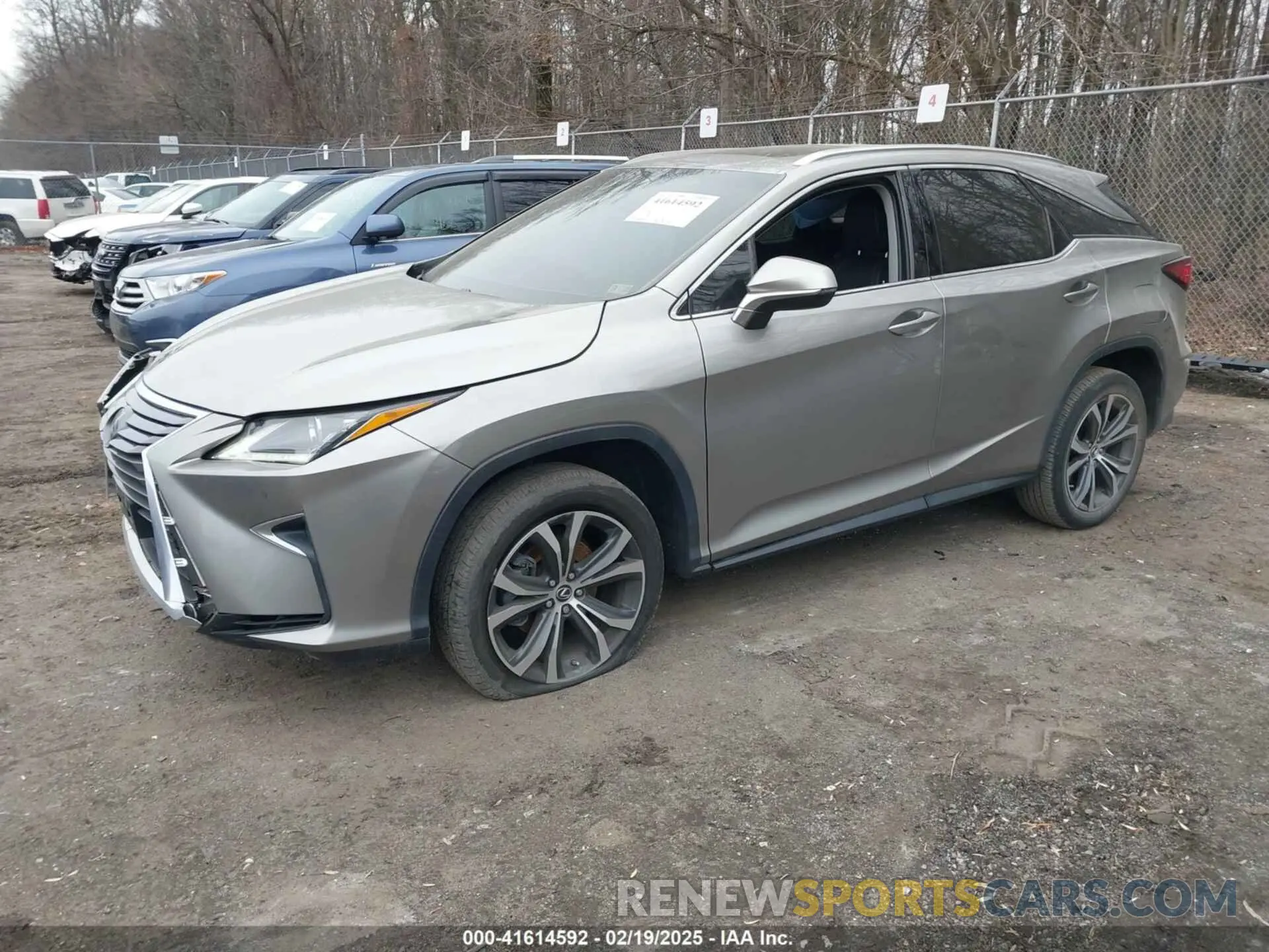2 Фотография поврежденного автомобиля 2T2BZMCA0KC184967 LEXUS RX 350 2019