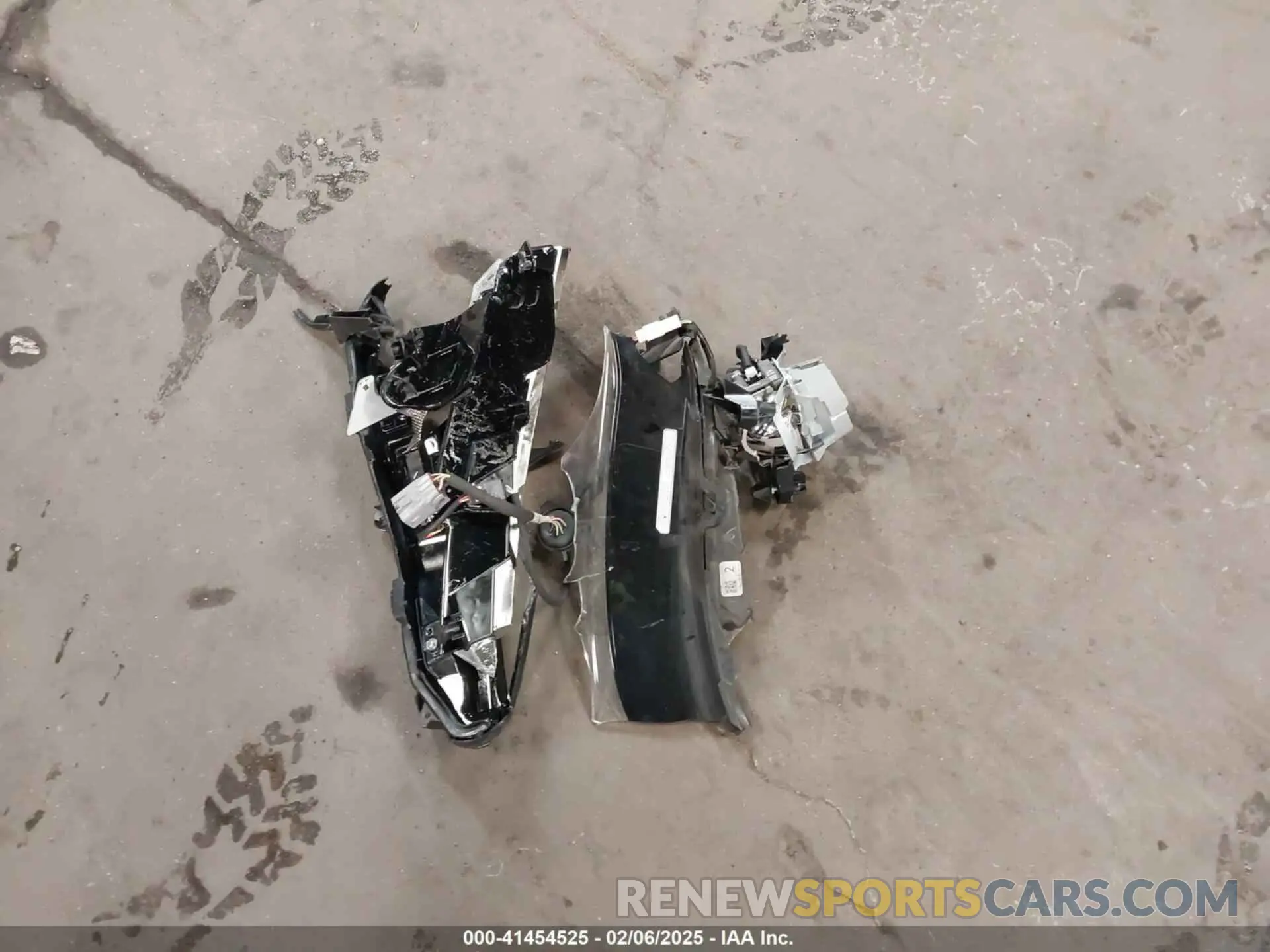 12 Photograph of a damaged car 2T2BZMCA3KC170495 LEXUS RX 350 2019