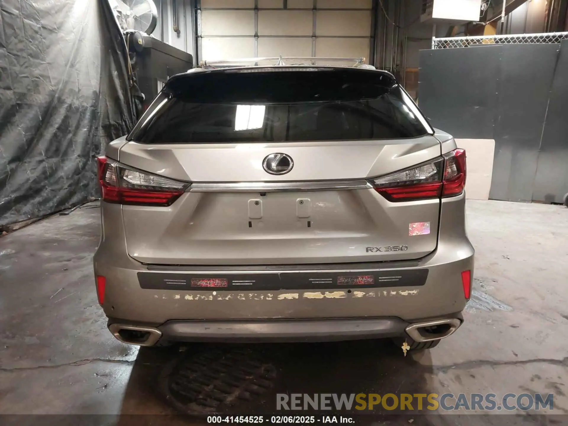 17 Photograph of a damaged car 2T2BZMCA3KC170495 LEXUS RX 350 2019