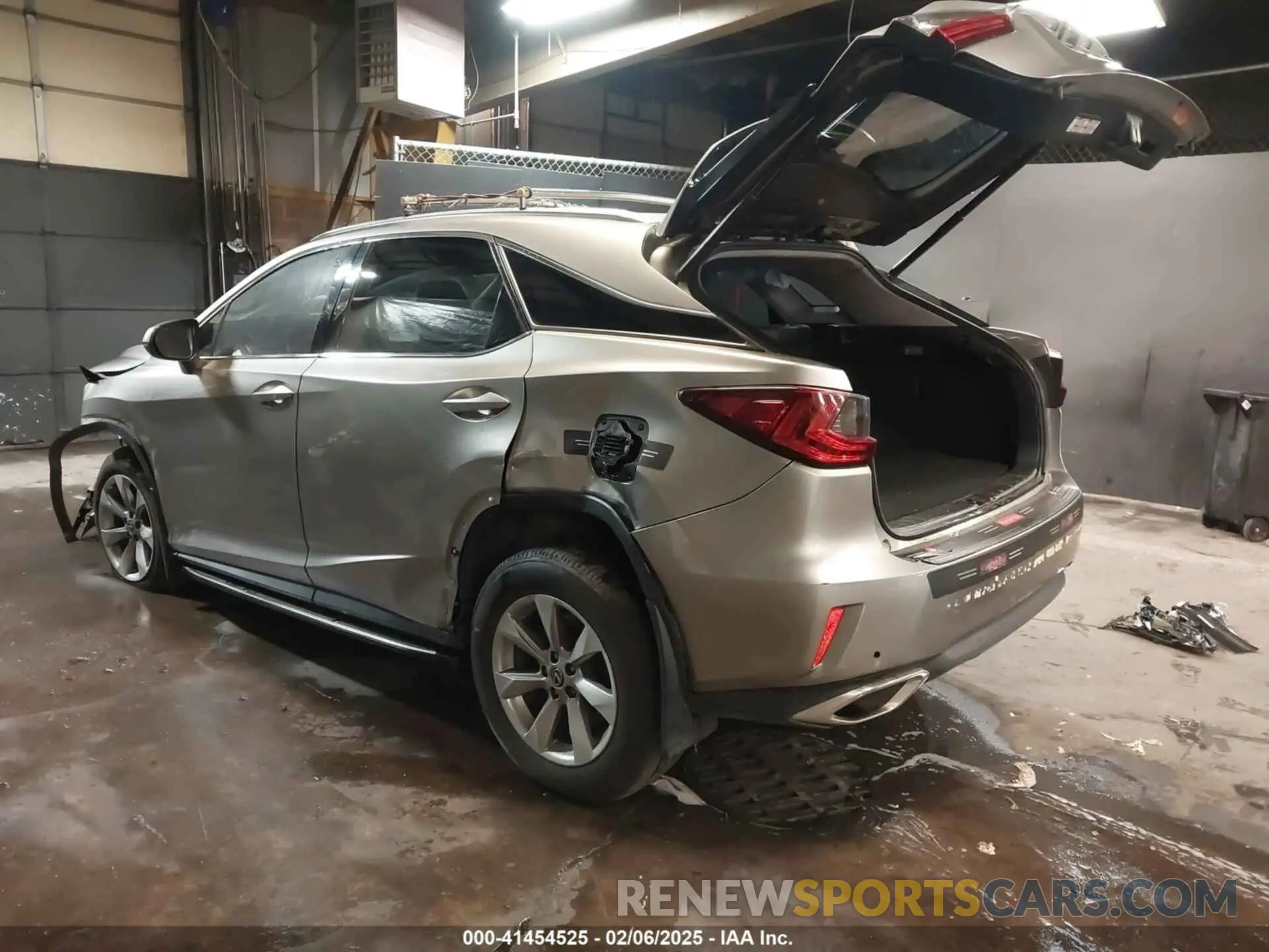 3 Photograph of a damaged car 2T2BZMCA3KC170495 LEXUS RX 350 2019