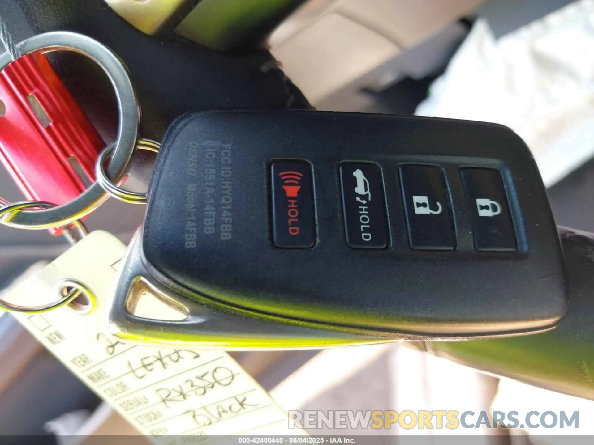 11 Photograph of a damaged car 2T2BZMCA5KC193082 LEXUS RX 350 2019