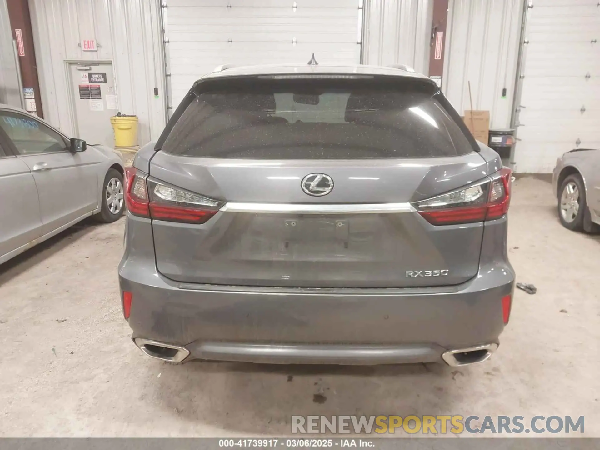 16 Фотография поврежденного автомобиля 2T2BZMCA5KC197990 LEXUS RX 350 2019