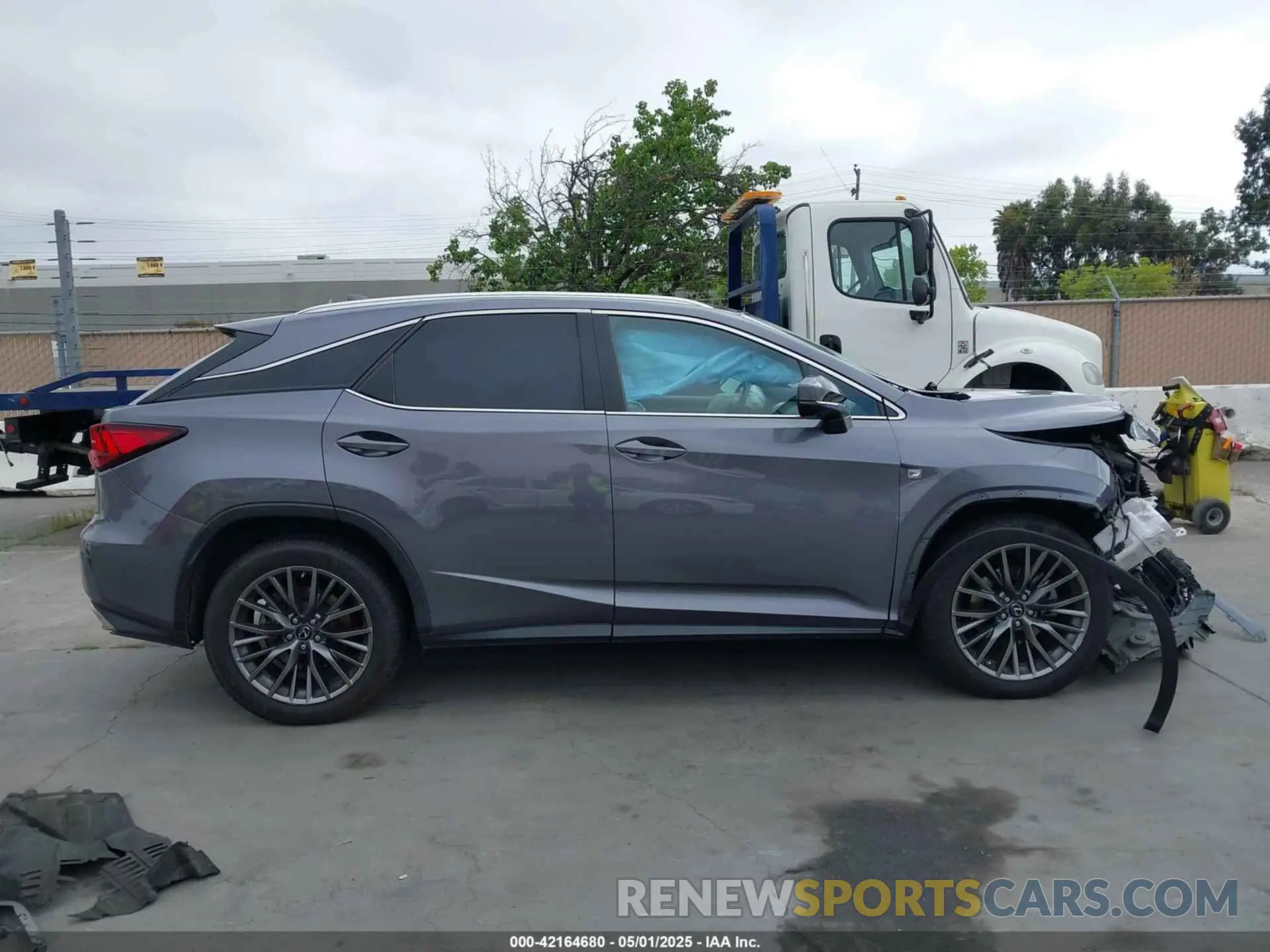14 Photograph of a damaged car 2T2BZMCA6KC193043 LEXUS RX 350 2019