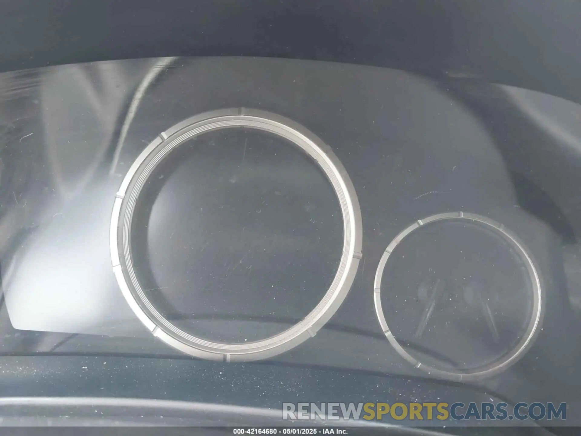 16 Photograph of a damaged car 2T2BZMCA6KC193043 LEXUS RX 350 2019