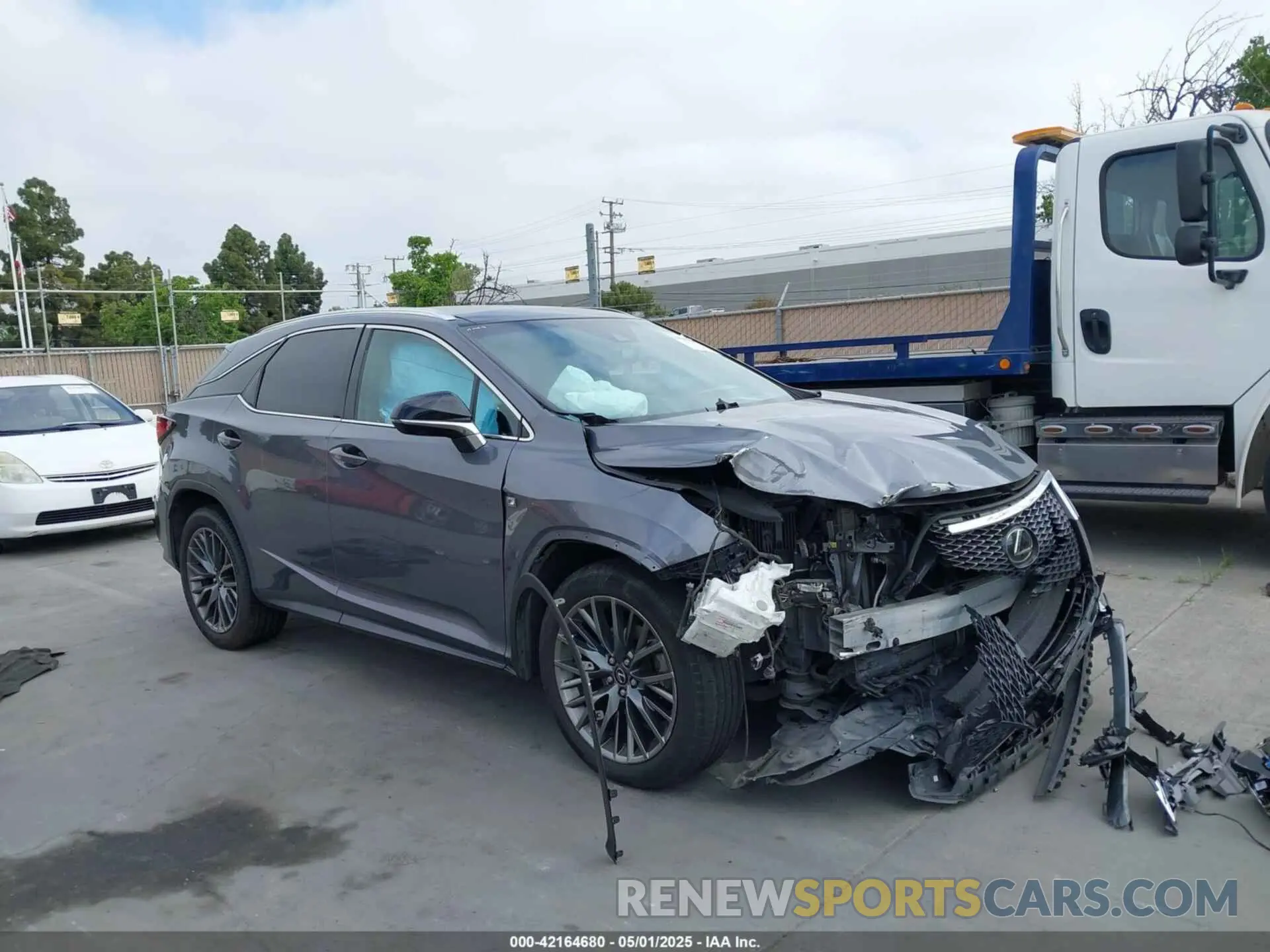6 Photograph of a damaged car 2T2BZMCA6KC193043 LEXUS RX 350 2019