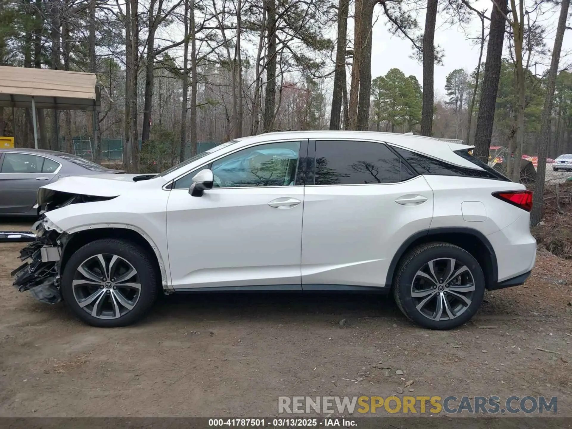 15 Фотография поврежденного автомобиля 2T2BZMCA6KC197075 LEXUS RX 350 2019