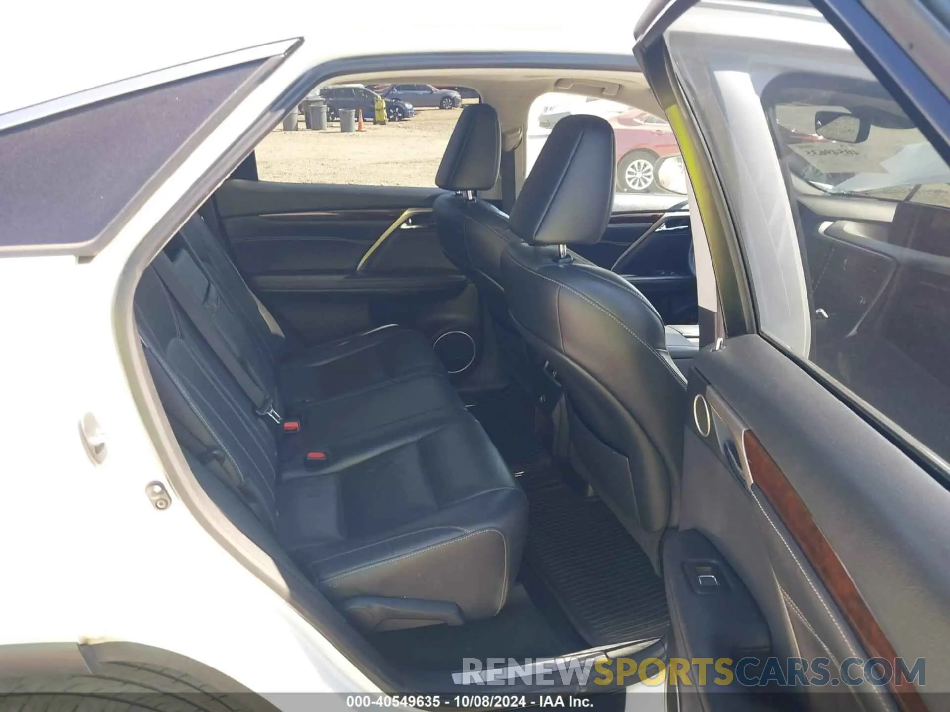 8 Фотография поврежденного автомобиля 2T2BZMCA7KC188241 LEXUS RX 350 2019