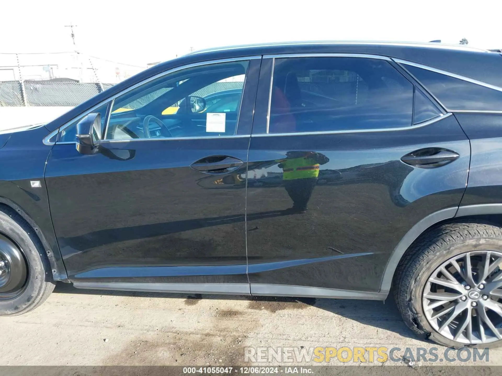 14 Photograph of a damaged car 2T2BZMCA7KC206608 LEXUS RX 350 2019
