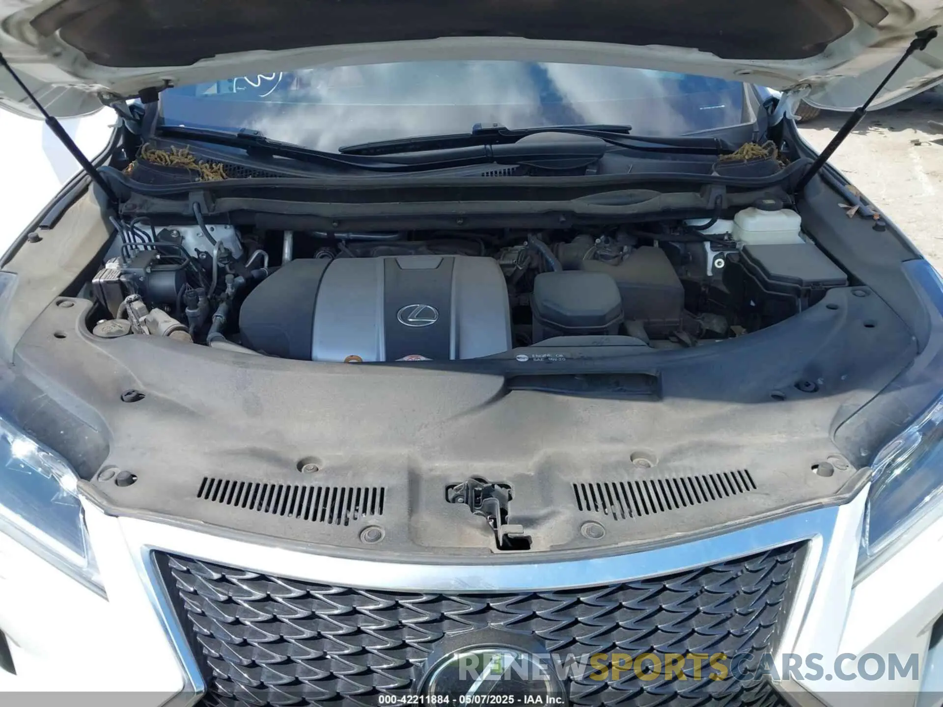 10 Photograph of a damaged car 2T2BZMCA9KC185888 LEXUS RX 350 2019