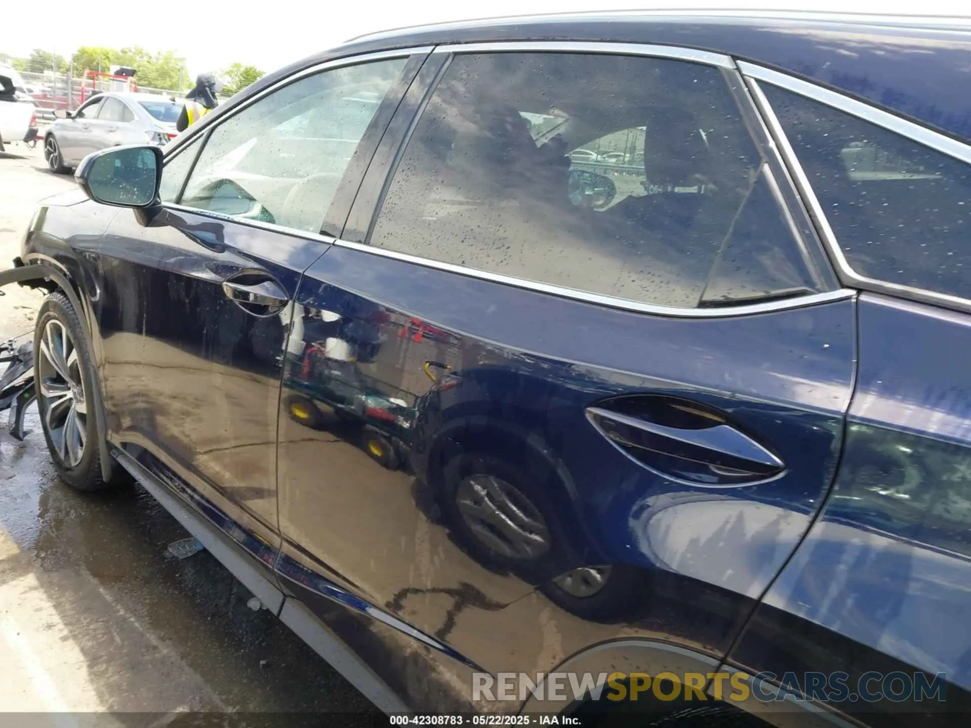 15 Photograph of a damaged car 2T2BZMCAXKC185818 LEXUS RX 350 2019