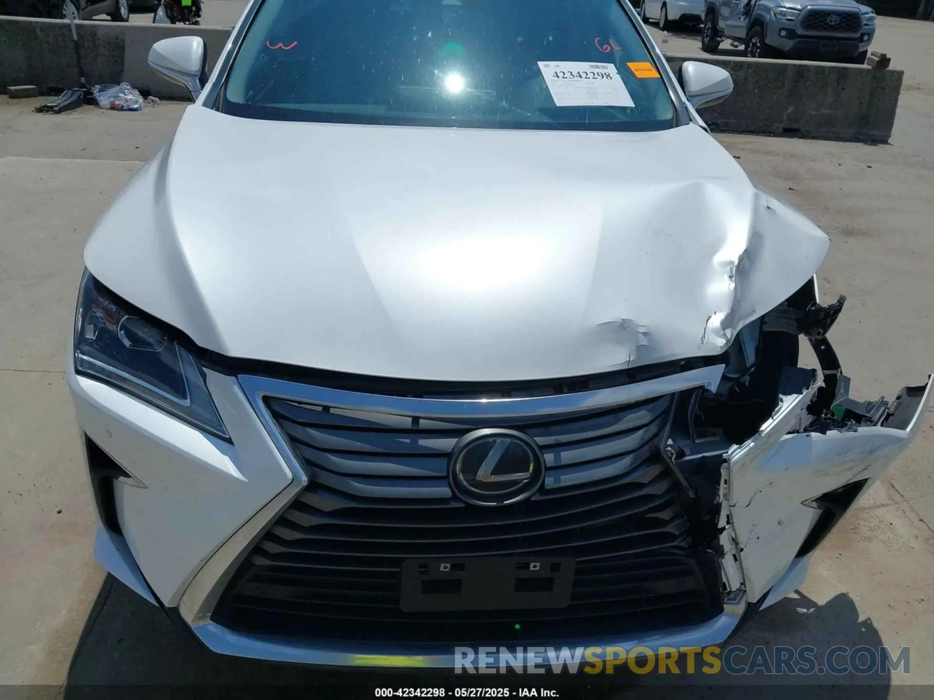 6 Фотография поврежденного автомобиля 2T2ZZMCA3KC133445 LEXUS RX 350 2019