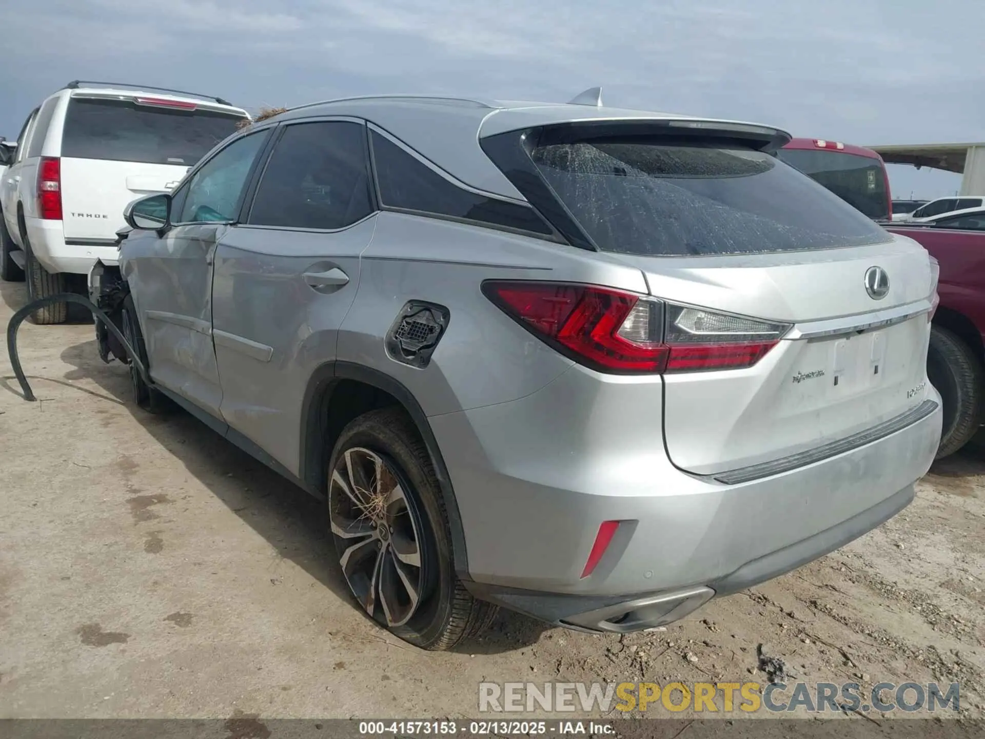 3 Фотография поврежденного автомобиля 2T2ZZMCA3KC135292 LEXUS RX 350 2019