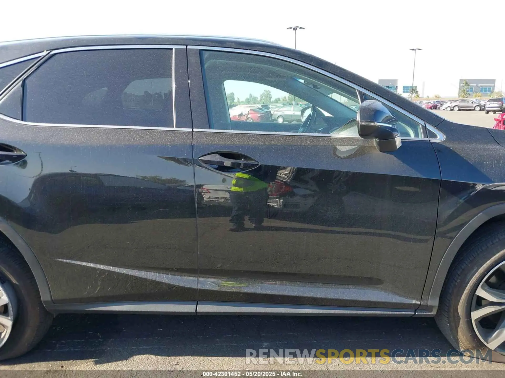 13 Photograph of a damaged car 2T2ZZMCA4KC140808 LEXUS RX 350 2019