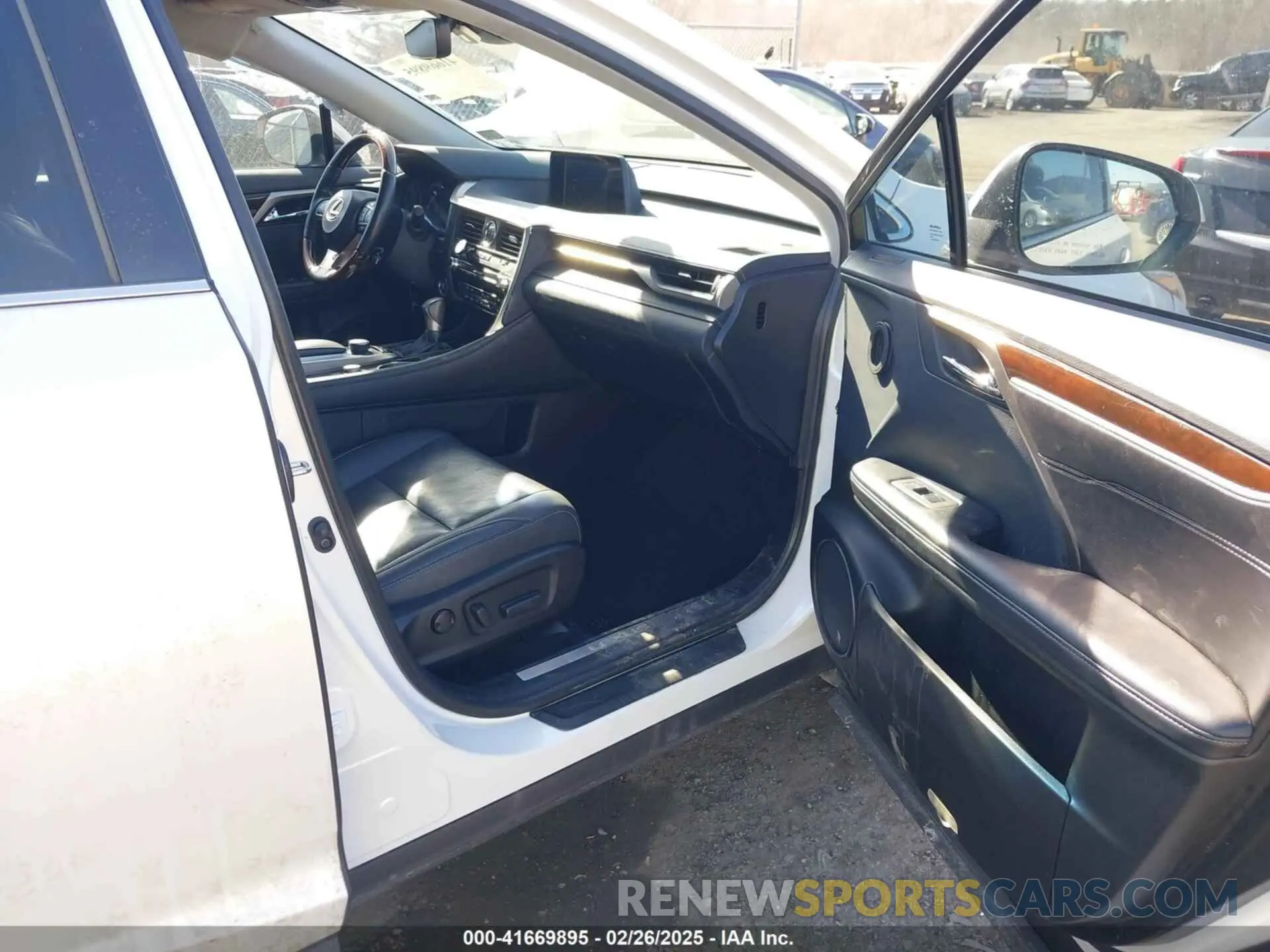 5 Photograph of a damaged car 2T2ZZMCA4KC148388 LEXUS RX 350 2019