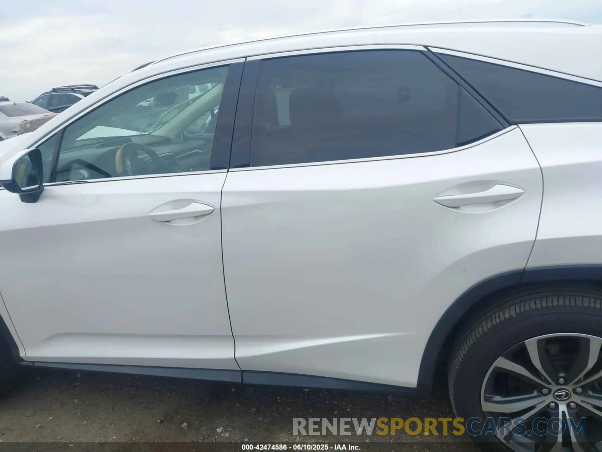 13 Photograph of a damaged car 2T2ZZMCA5KC122432 LEXUS RX 350 2019