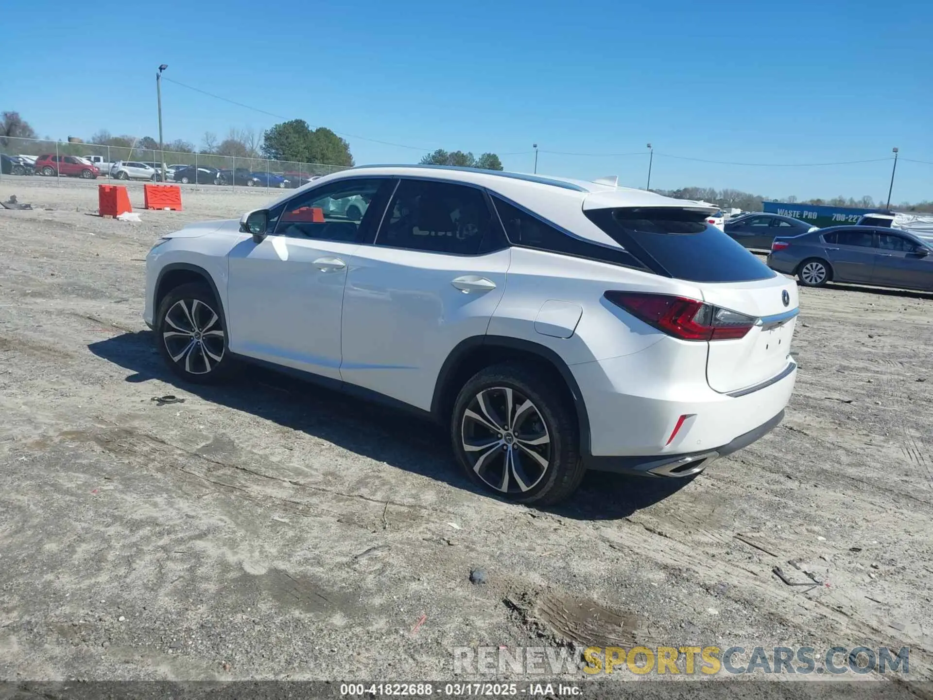 3 Photograph of a damaged car 2T2ZZMCA7KC125090 LEXUS RX 350 2019