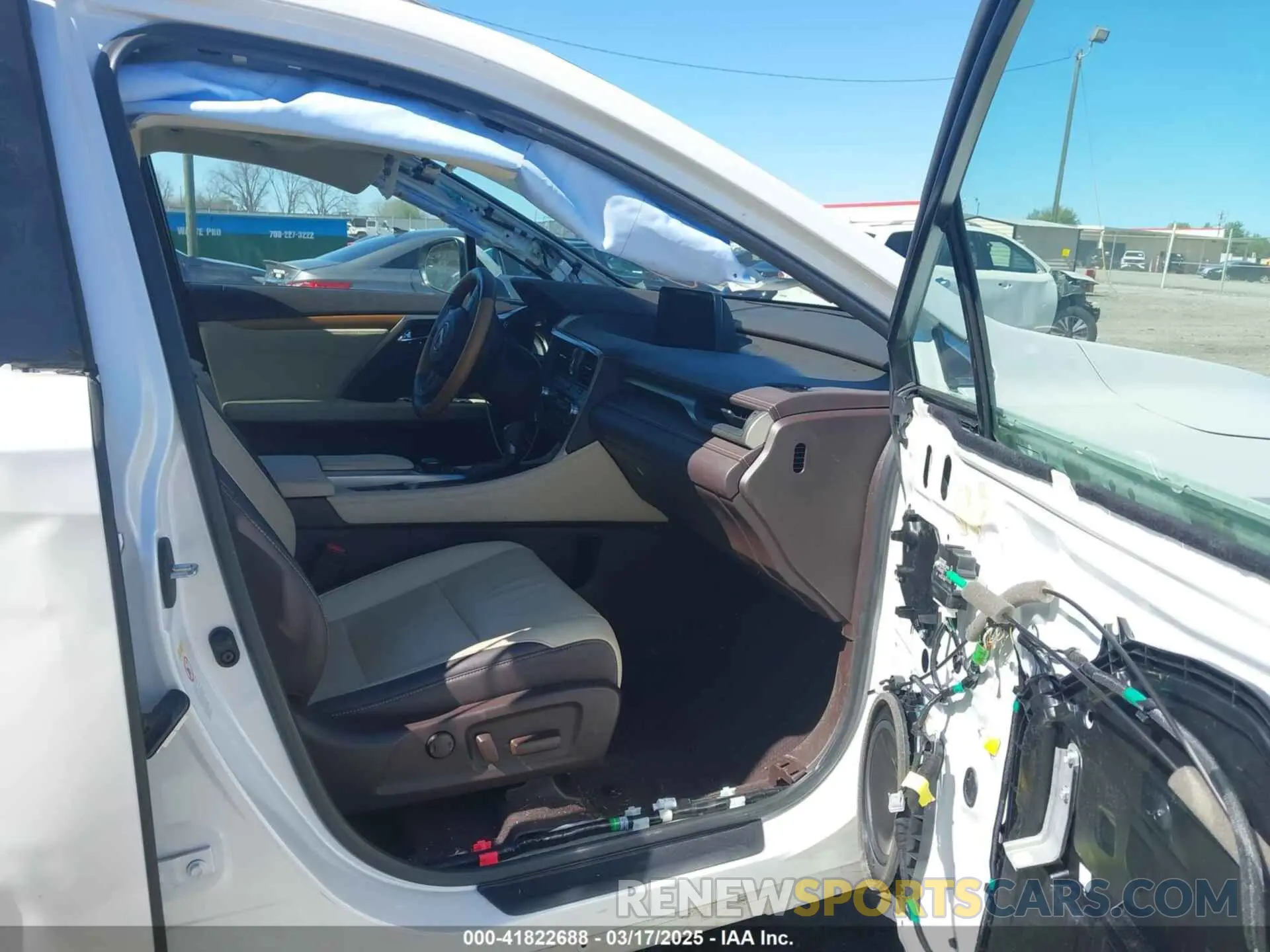 5 Photograph of a damaged car 2T2ZZMCA7KC125090 LEXUS RX 350 2019