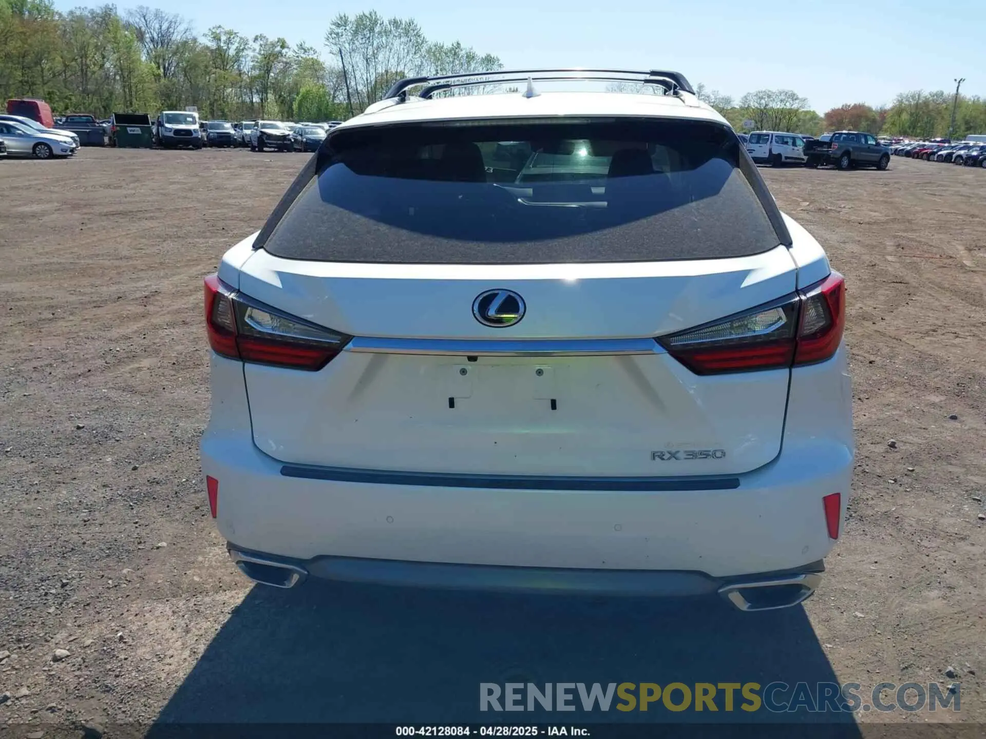 16 Photograph of a damaged car JTJBZMCA0K2041419 LEXUS RX 350 2019