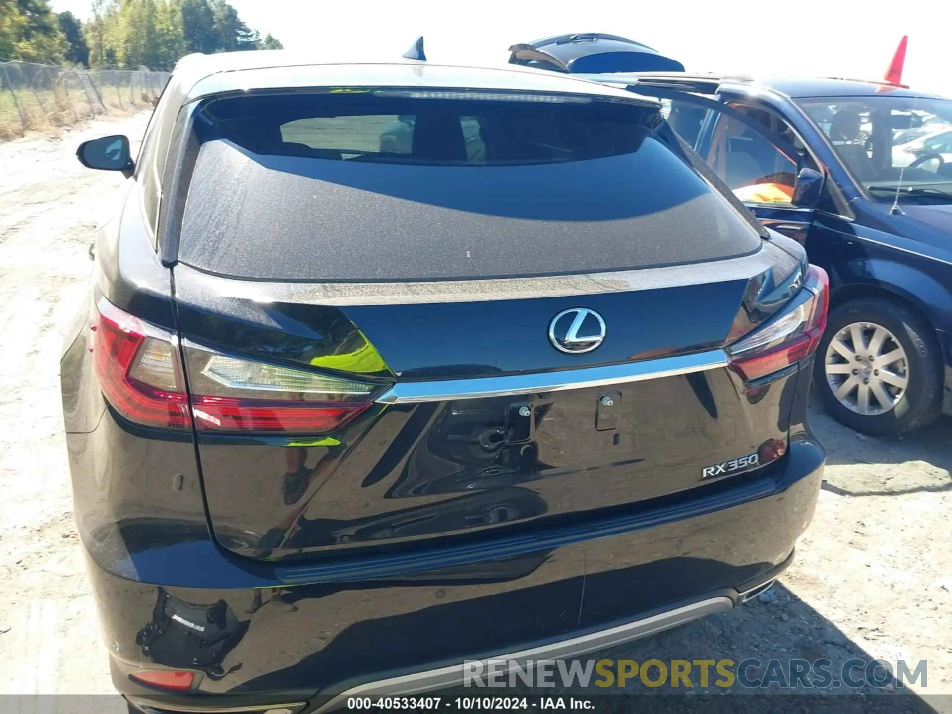 16 Photograph of a damaged car 2T2AZMAA0LC164413 LEXUS RX 350 2020