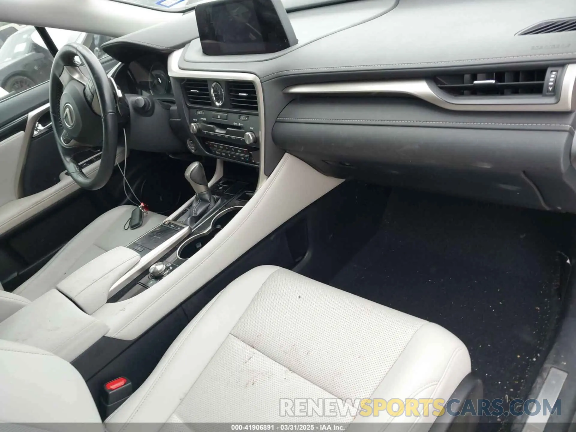 5 Фотография поврежденного автомобиля 2T2AZMAA7LC171391 LEXUS RX 350 2020