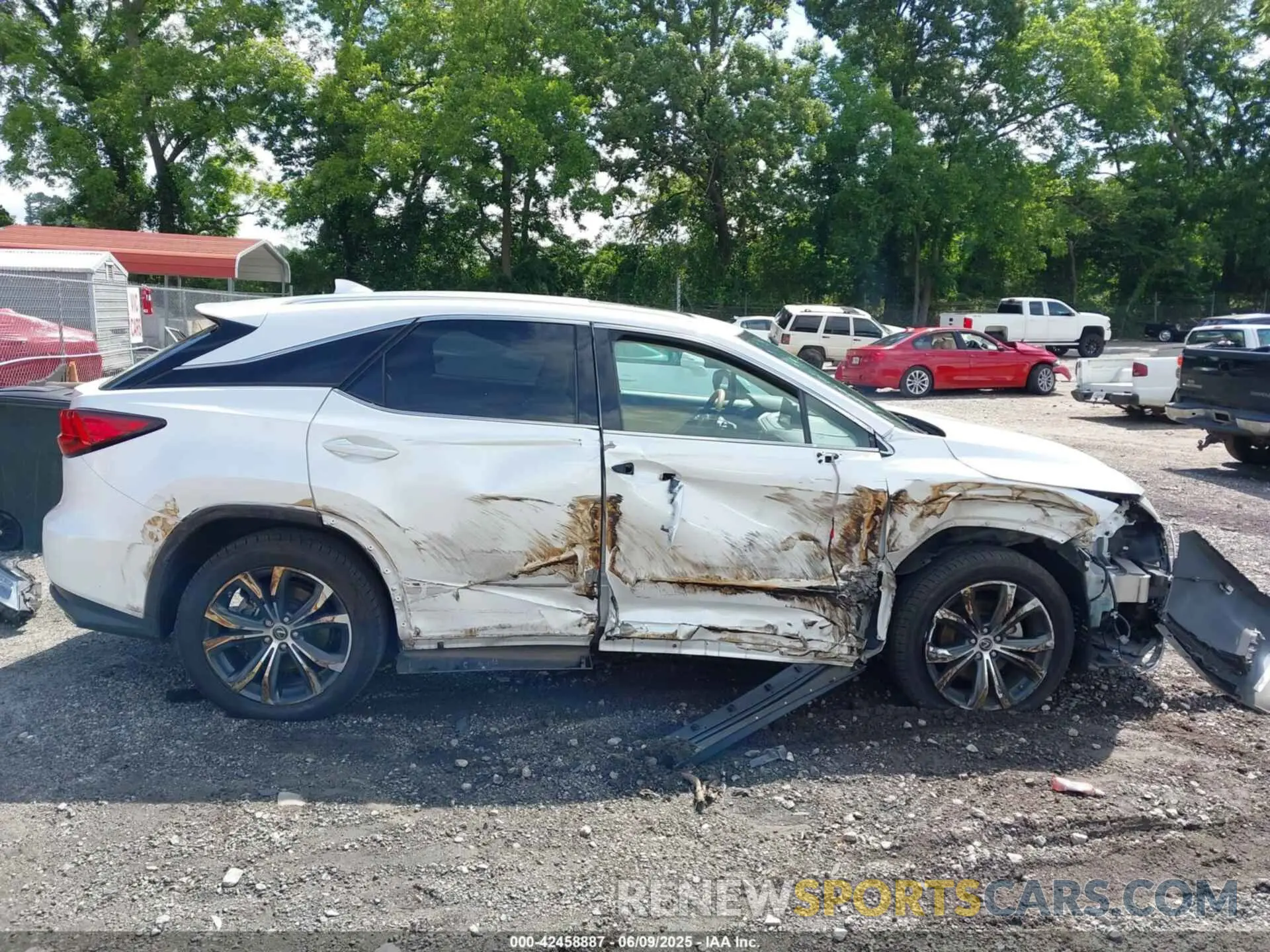 13 Photograph of a damaged car 2T2HZMAA0LC159064 LEXUS RX 350 2020