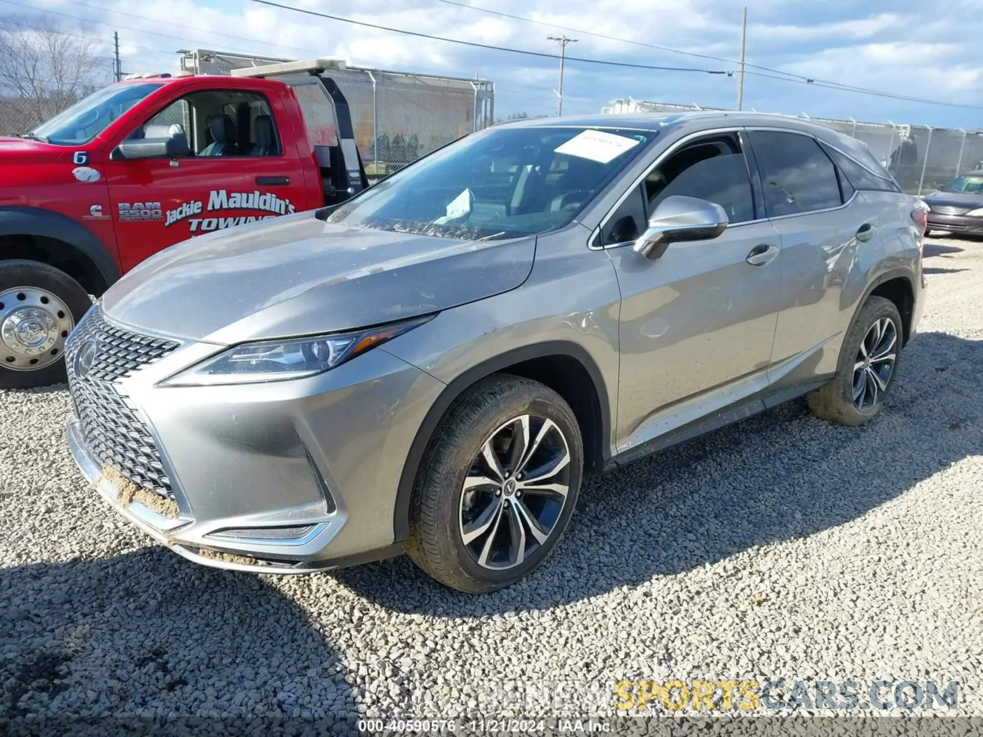 2 Фотография поврежденного автомобиля 2T2HZMAA1LC180960 LEXUS RX 350 2020