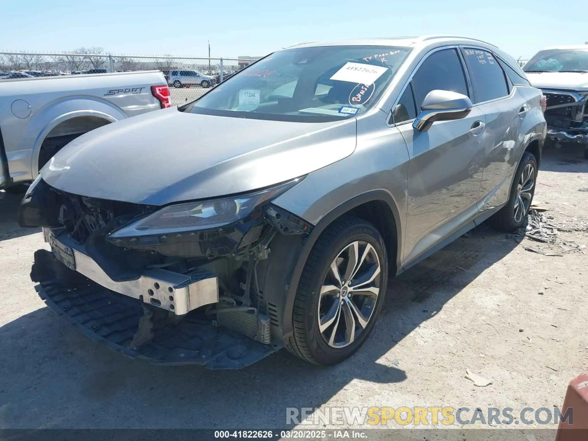2 Фотография поврежденного автомобиля 2T2HZMAA3LC168454 LEXUS RX 350 2020