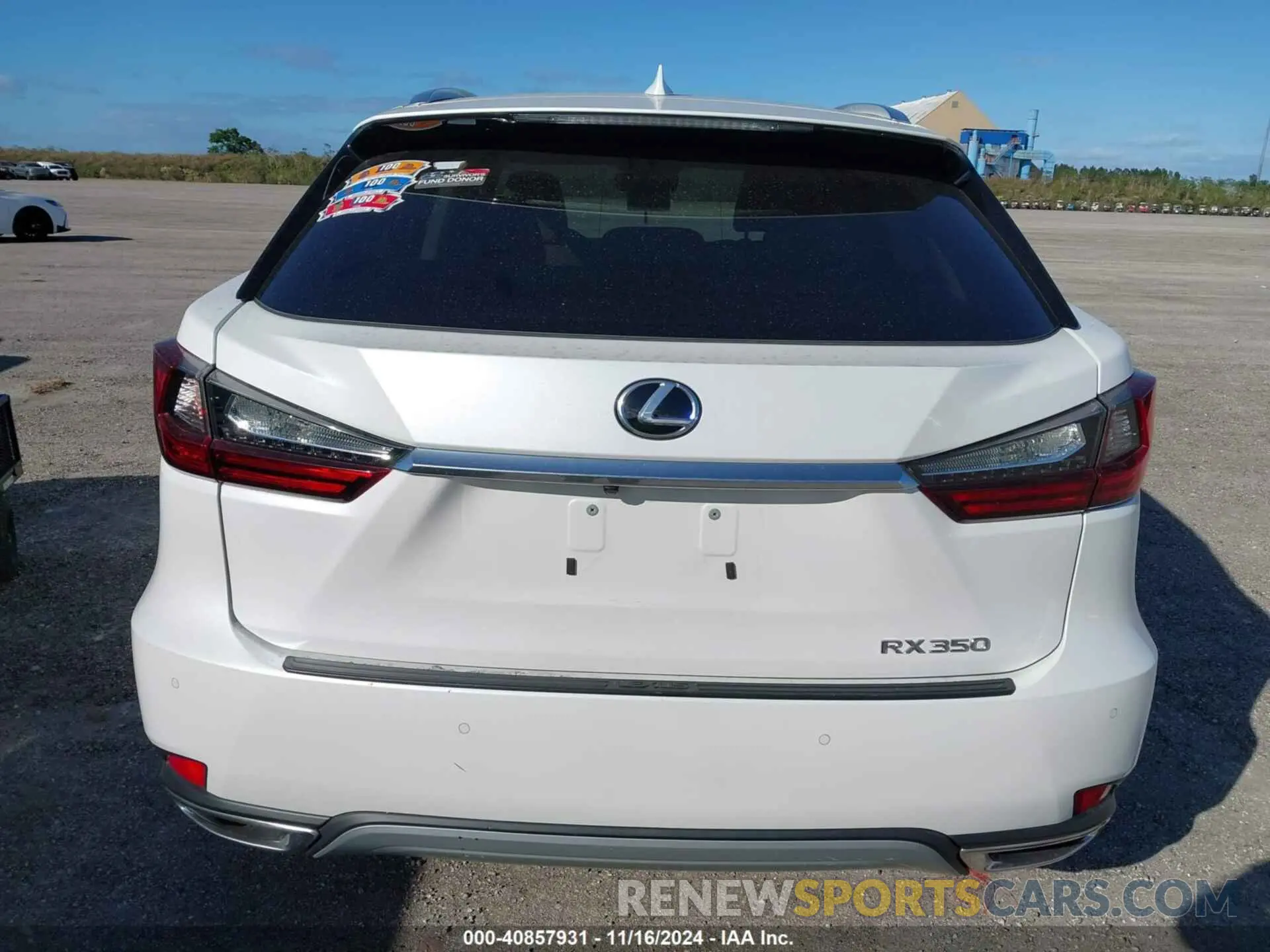 8 Photograph of a damaged car 2T2HZMAA4LC170598 LEXUS RX 350 2020