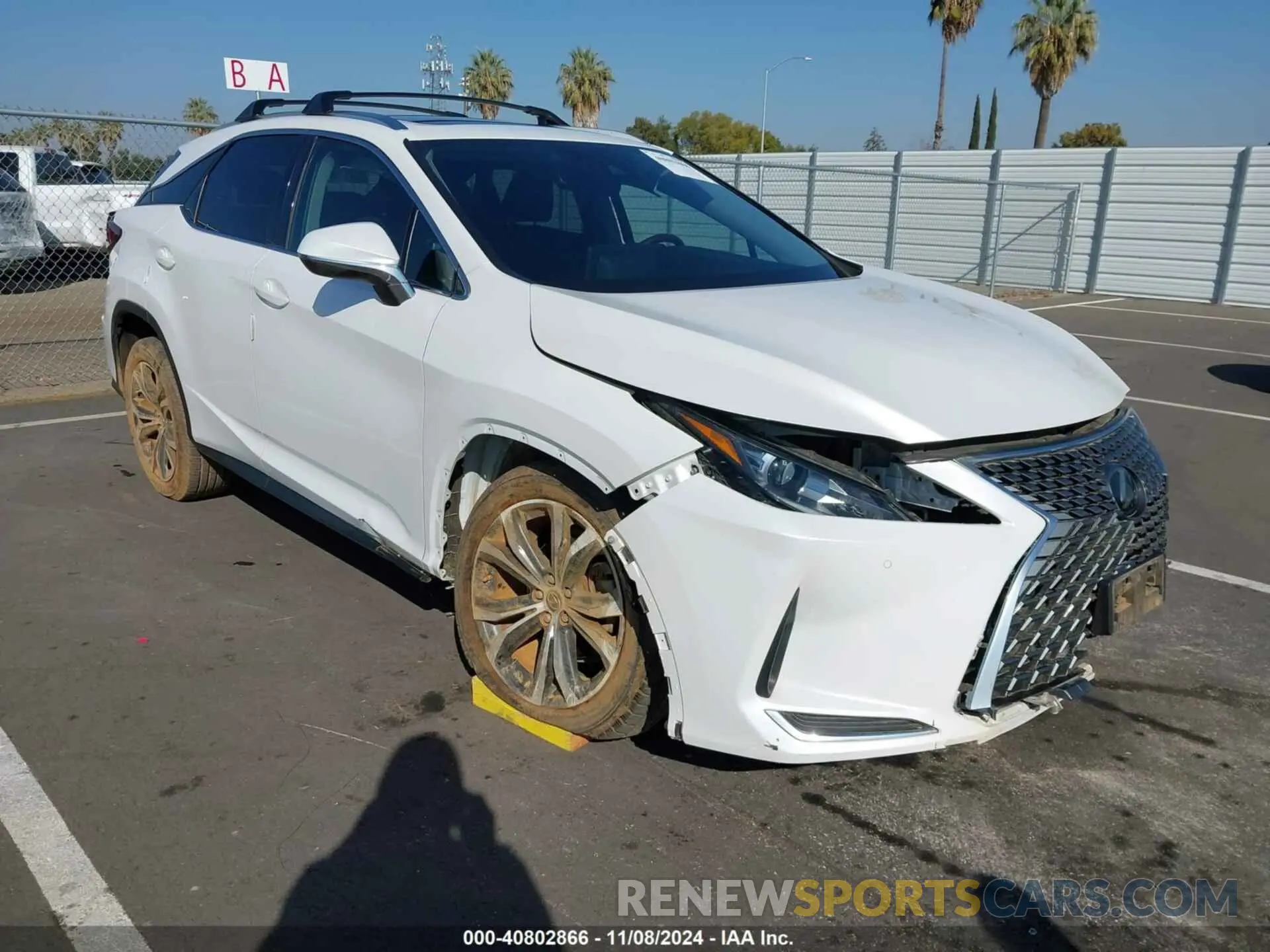 1 Photograph of a damaged car 2T2HZMAA5LC165376 LEXUS RX 350 2020