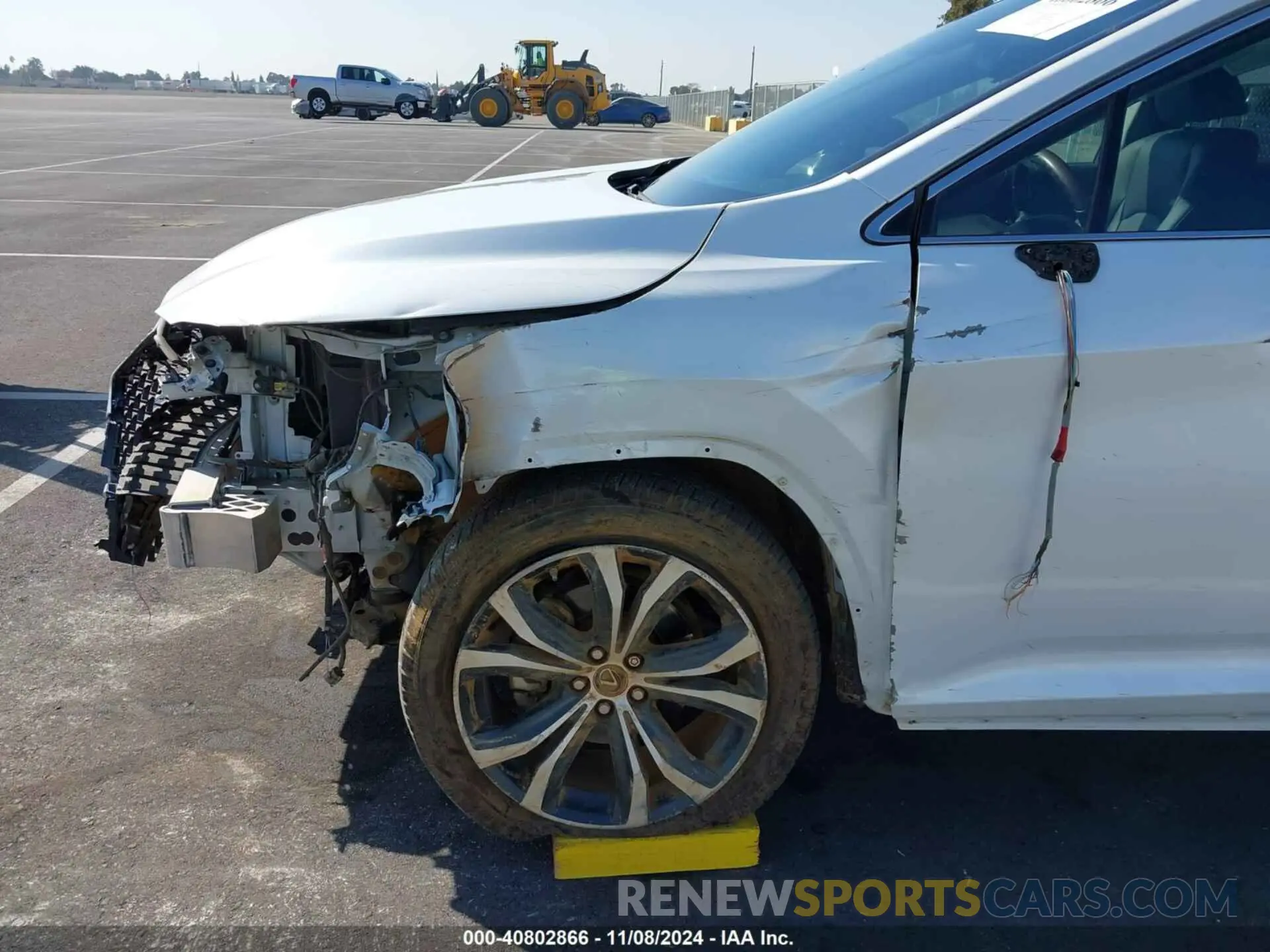 6 Photograph of a damaged car 2T2HZMAA5LC165376 LEXUS RX 350 2020