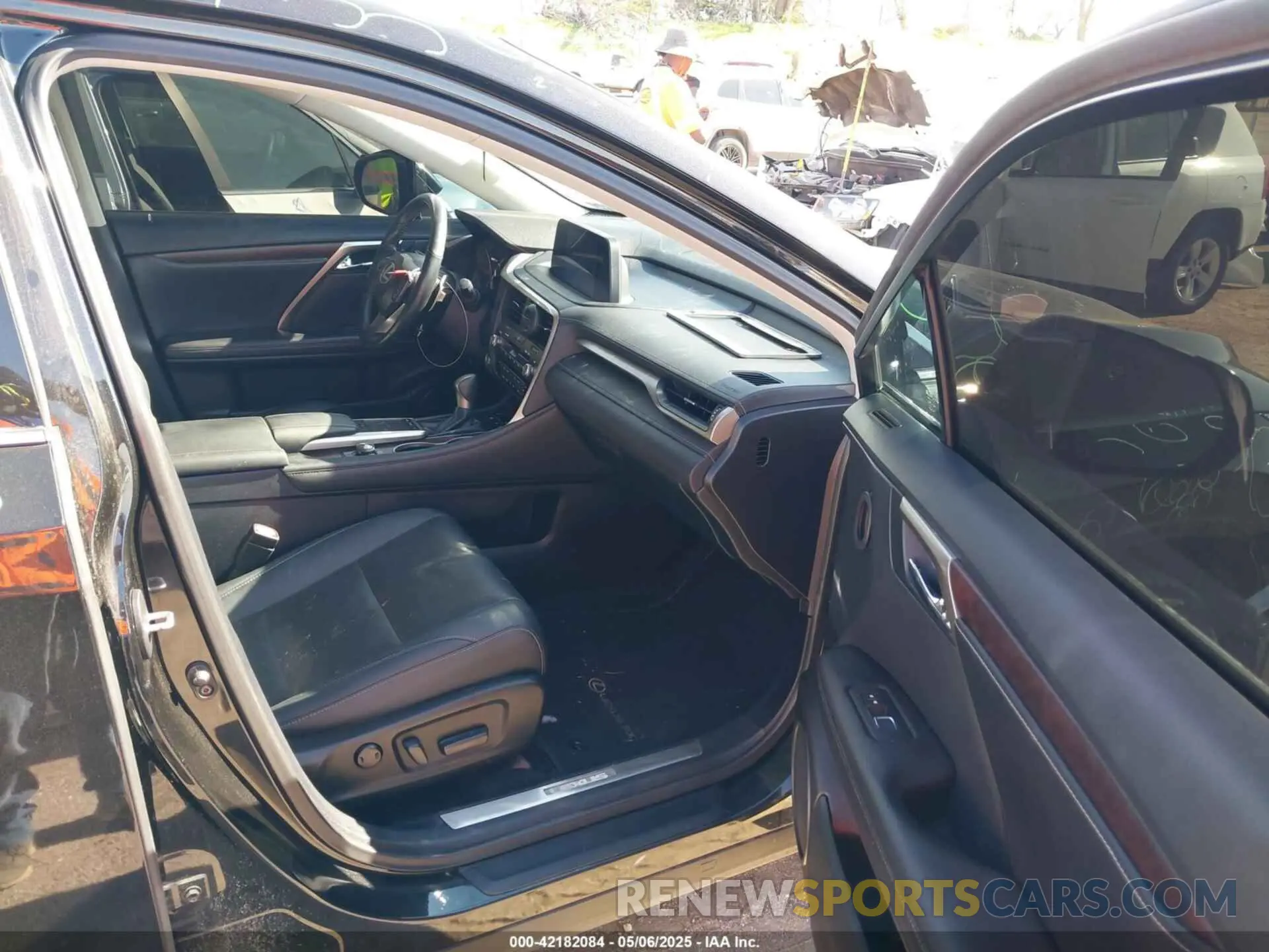 5 Фотография поврежденного автомобиля 2T2HZMAAXLC161890 LEXUS RX 350 2020