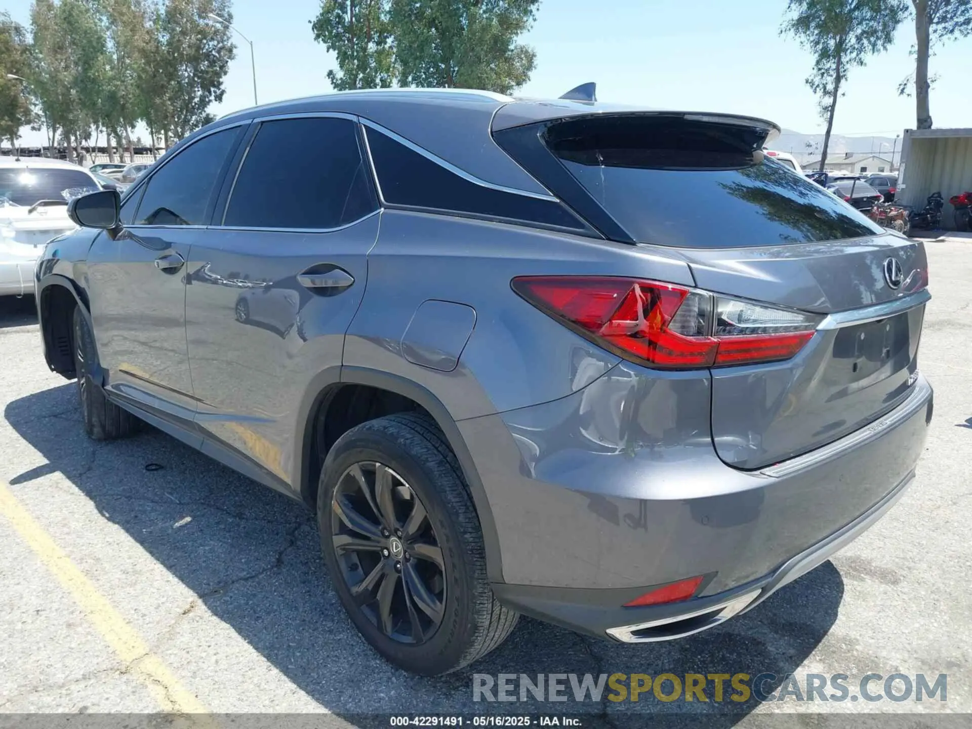 3 Photograph of a damaged car 2T2HZMAAXLC167978 LEXUS RX 350 2020