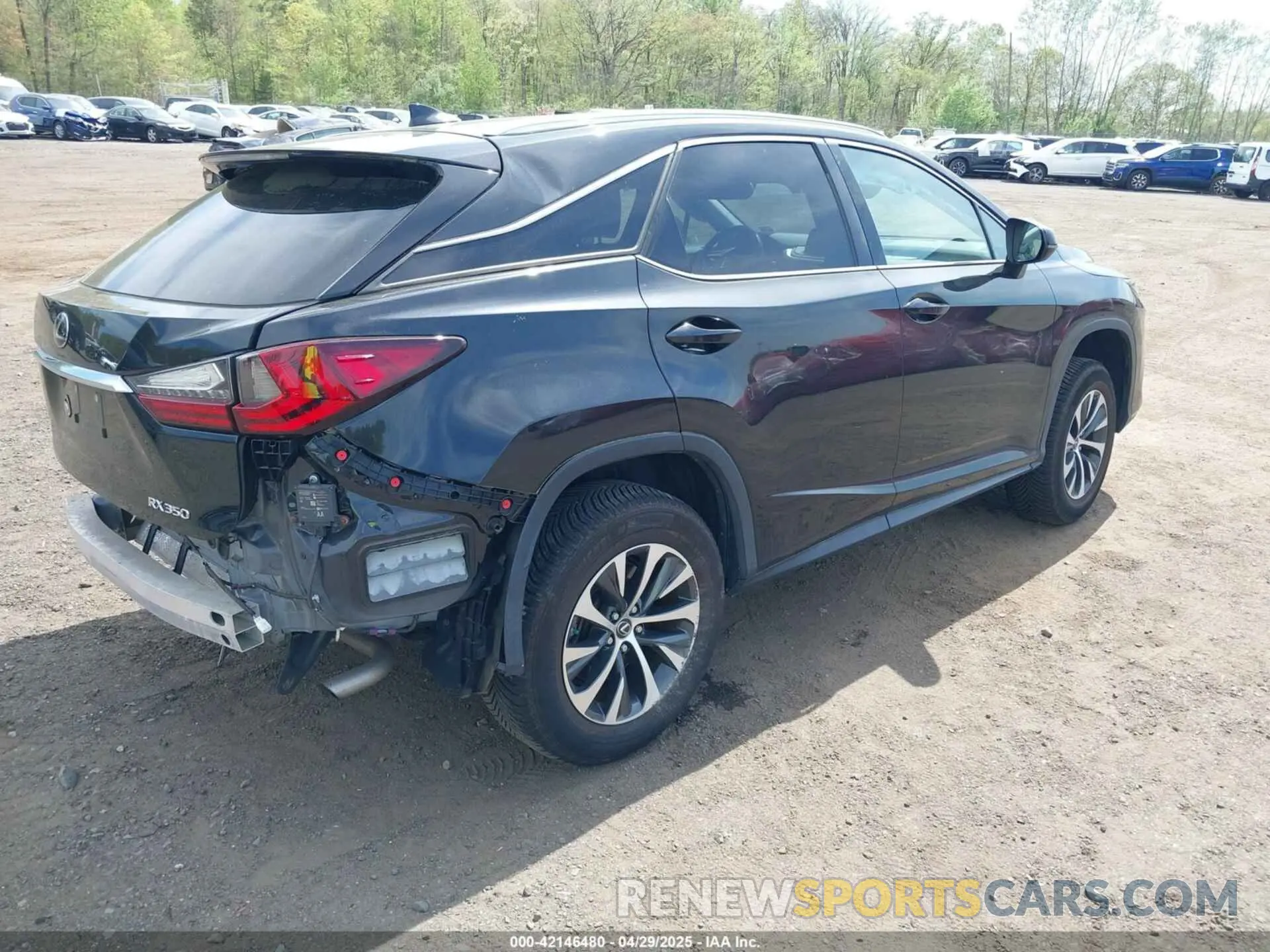 4 Photograph of a damaged car 2T2HZMDA1LC252476 LEXUS RX 350 2020