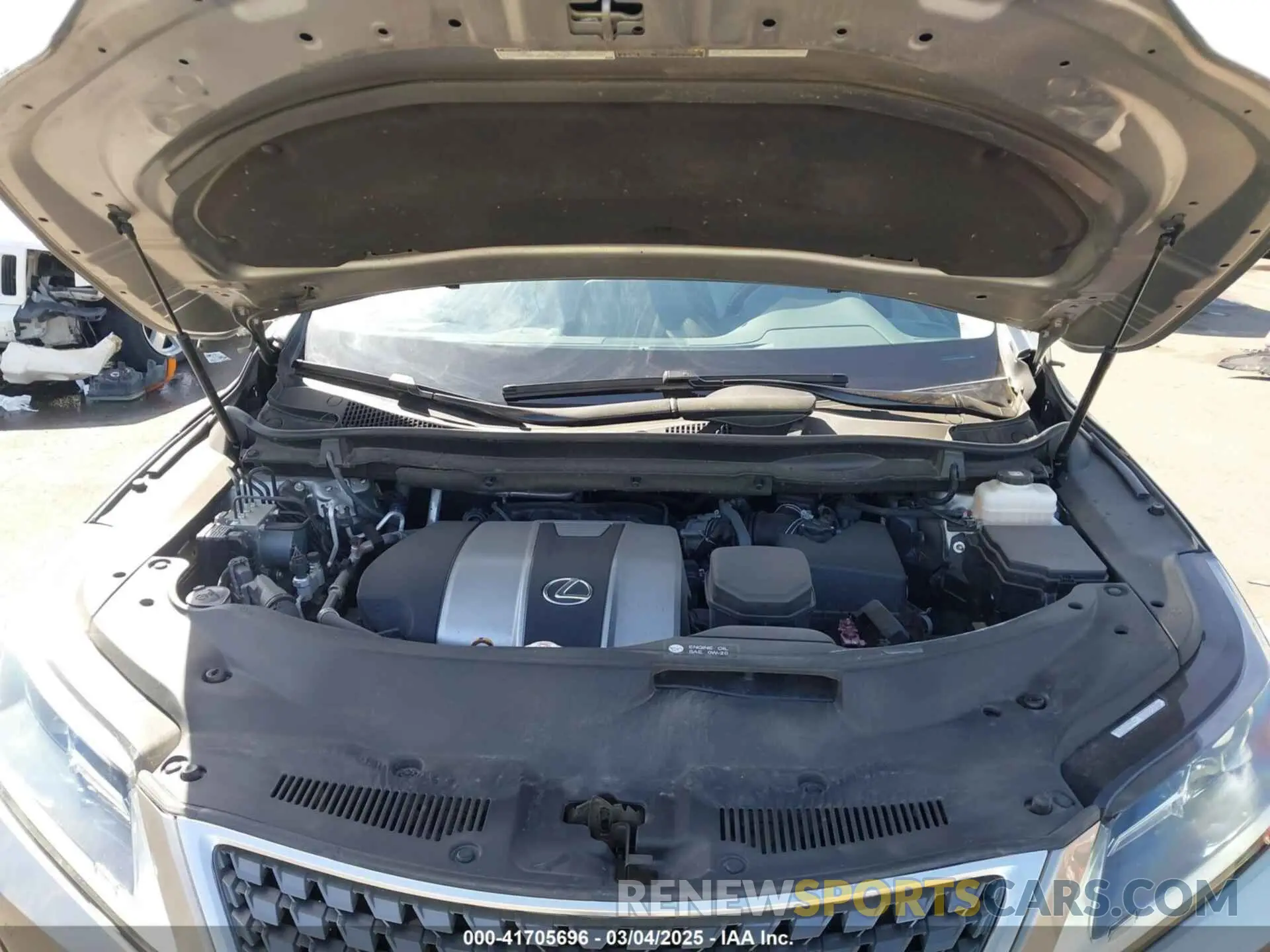 10 Фотография поврежденного автомобиля 2T2HZMDA1LC256074 LEXUS RX 350 2020