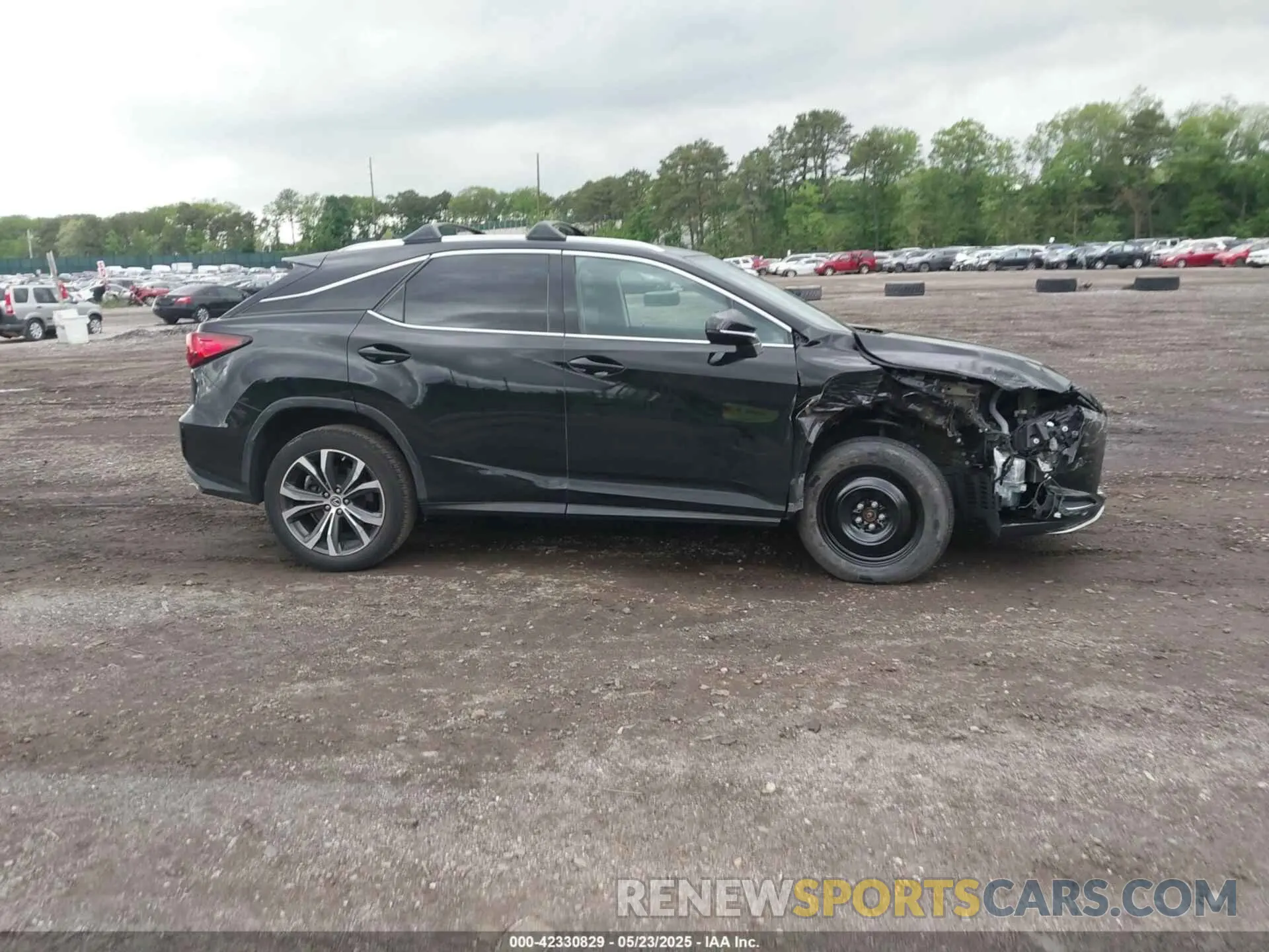 13 Photograph of a damaged car 2T2HZMDA6LC223927 LEXUS RX 350 2020