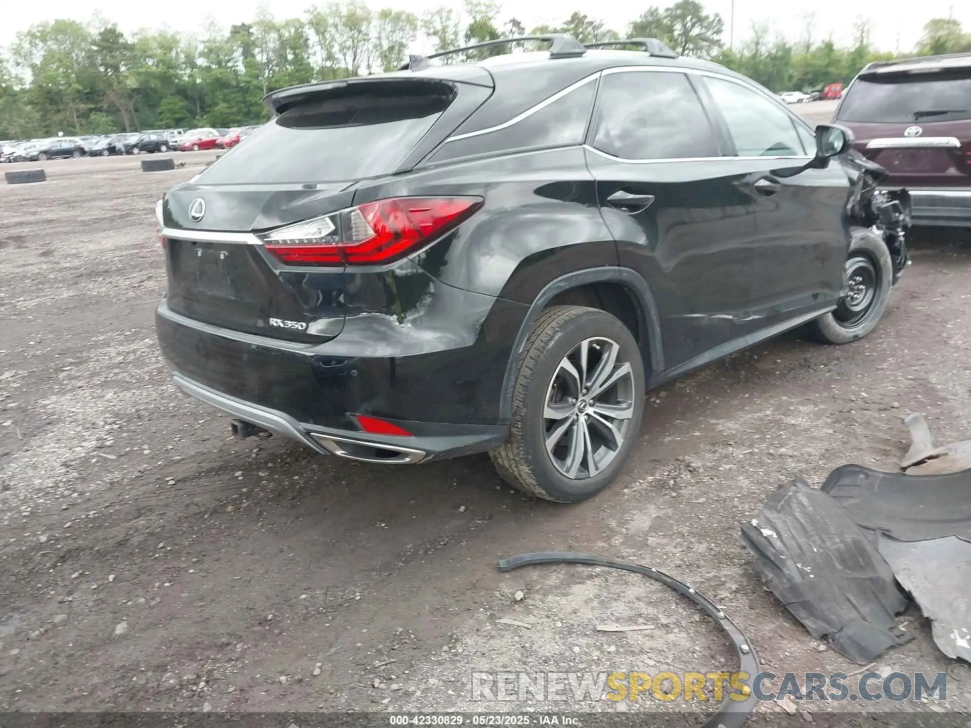 4 Photograph of a damaged car 2T2HZMDA6LC223927 LEXUS RX 350 2020