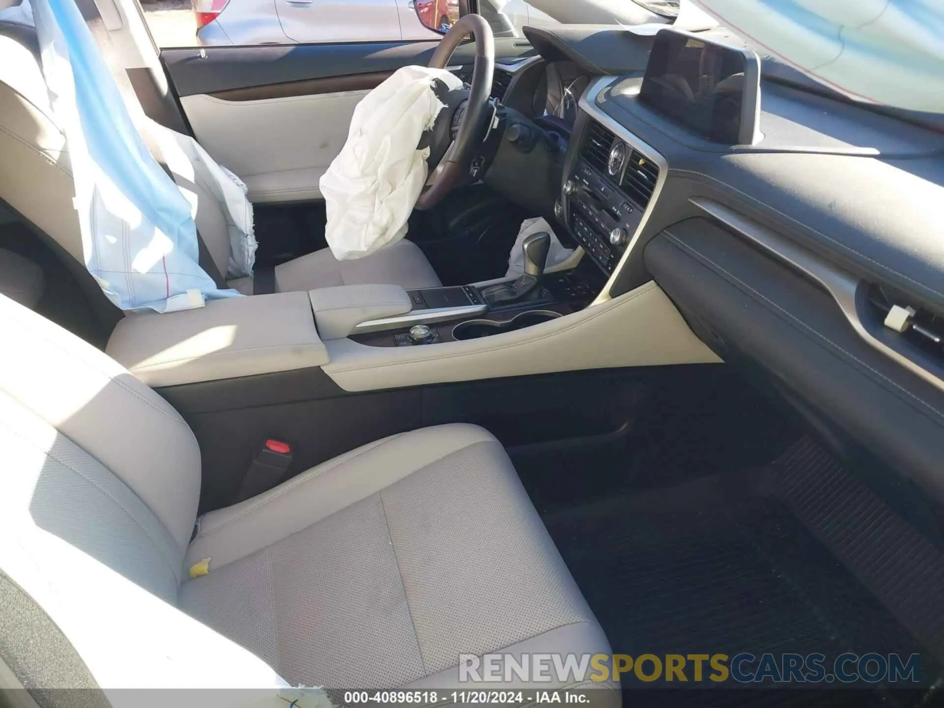 5 Photograph of a damaged car 2T2HZMDA8LC231673 LEXUS RX 350 2020