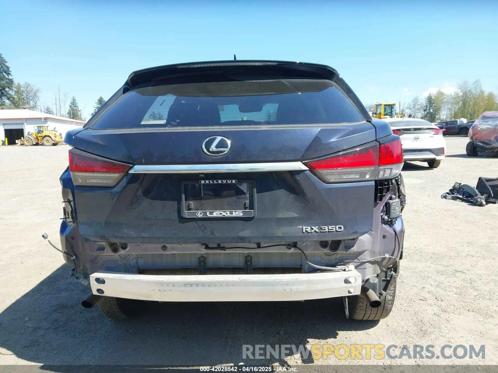 17 Фотография поврежденного автомобиля 2T2JZMDA2LC223392 LEXUS RX 350 2020