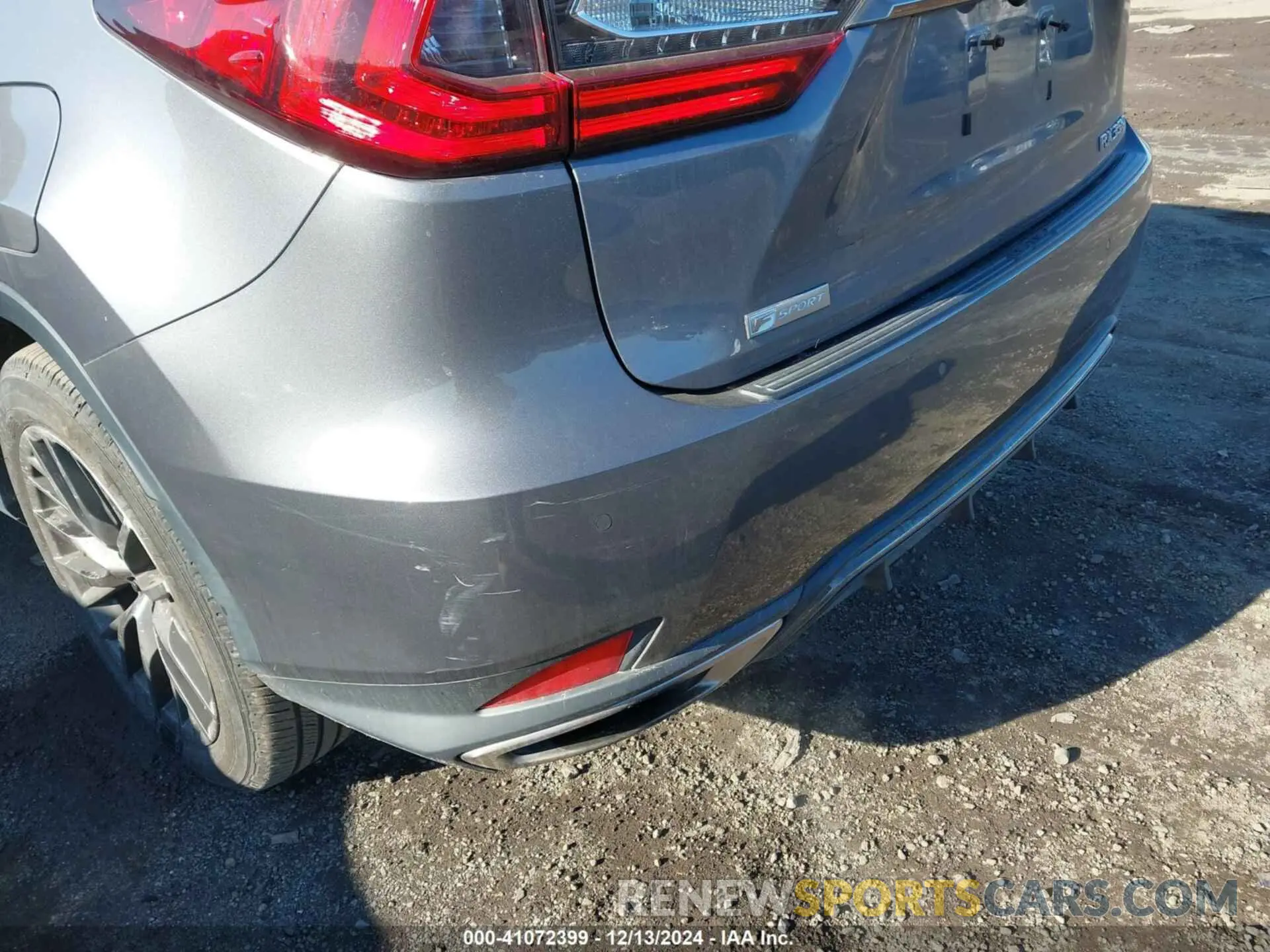 17 Фотография поврежденного автомобиля 2T2SZMDA2LC252881 LEXUS RX 350 2020