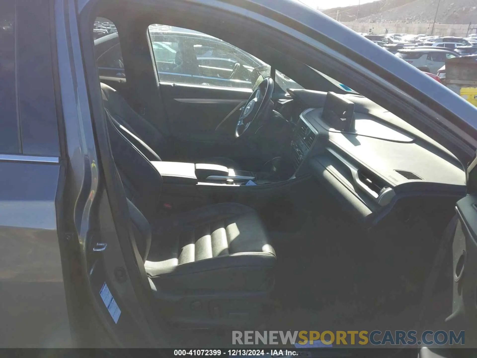 4 Фотография поврежденного автомобиля 2T2SZMDA2LC252881 LEXUS RX 350 2020