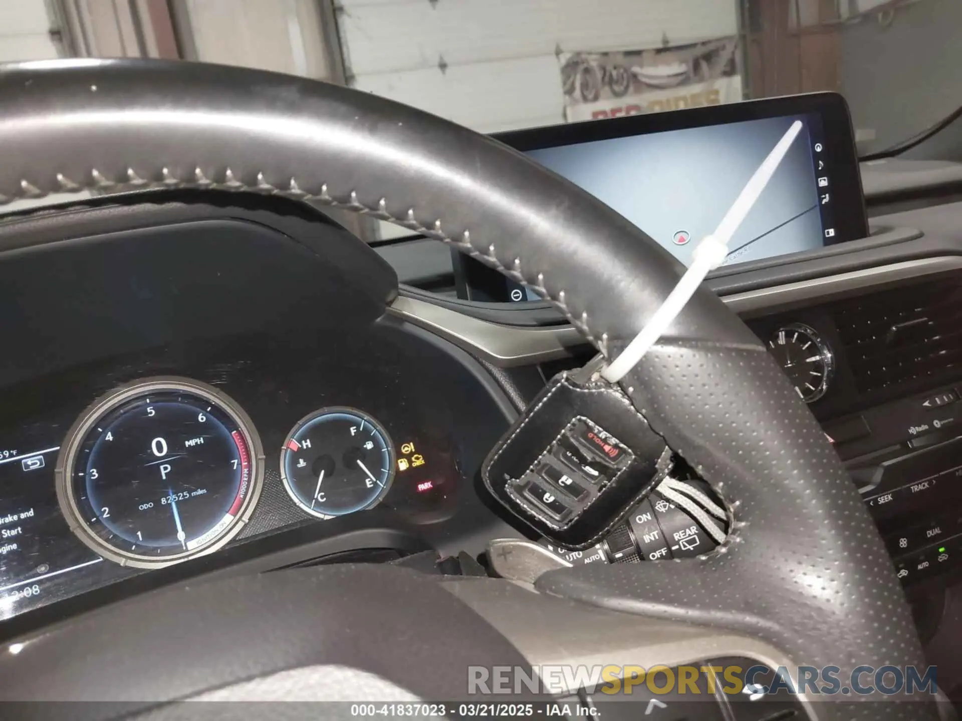 11 Фотография поврежденного автомобиля 2T2YZMDA0LC235958 LEXUS RX 350 2020