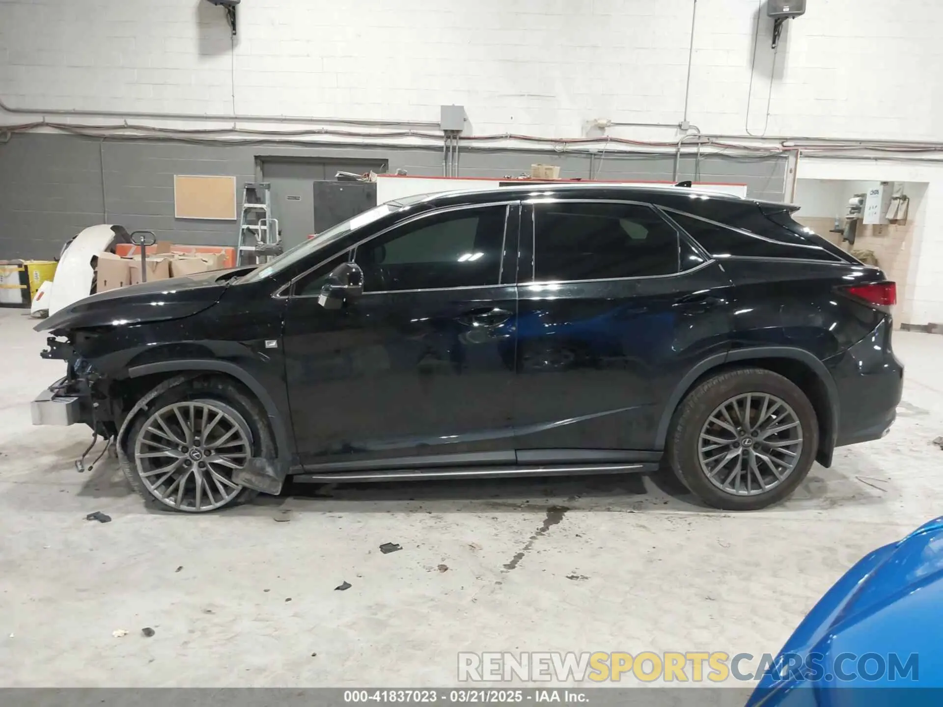 15 Фотография поврежденного автомобиля 2T2YZMDA0LC235958 LEXUS RX 350 2020
